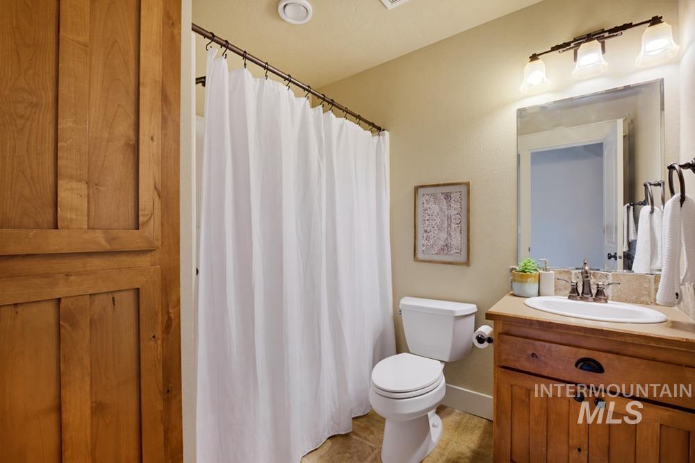 1315 W Cobblefield St Property Photo 13