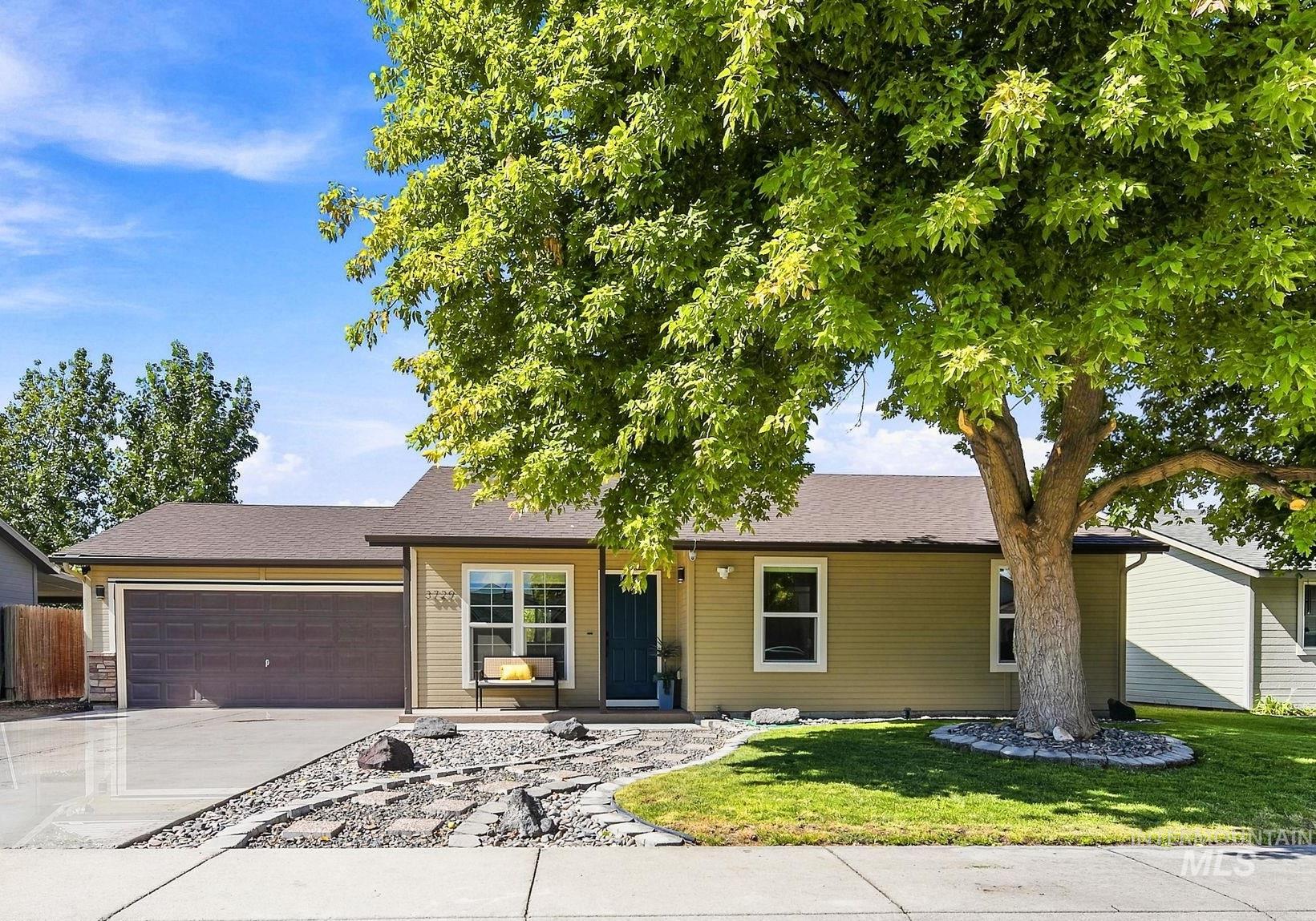 3729 S Peoria Way Property Photo 43