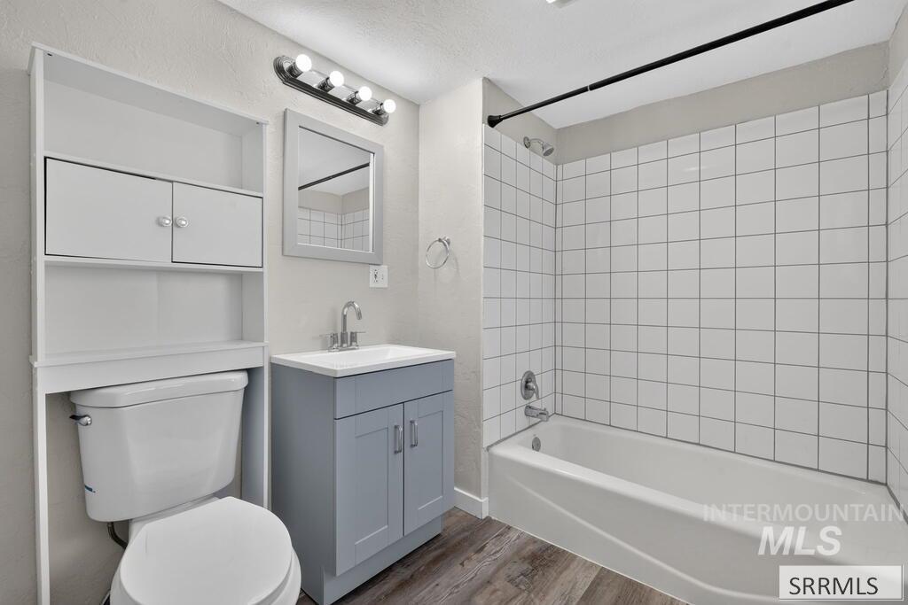 1005 S 4th Avenue Property Photo 3