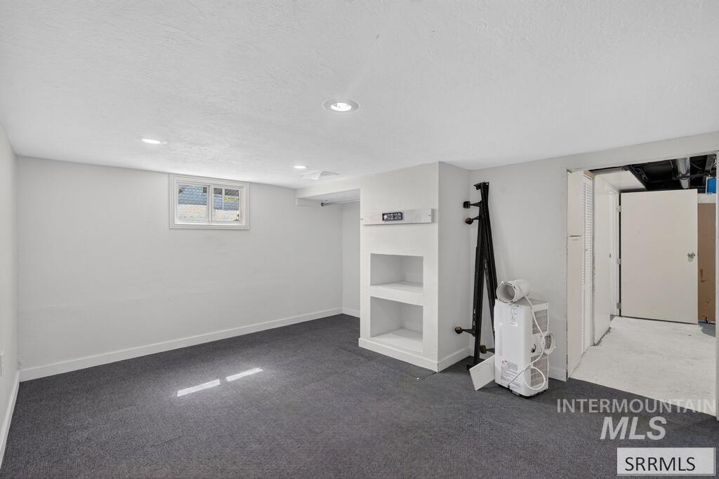 1005 S 4th Avenue Property Photo 21