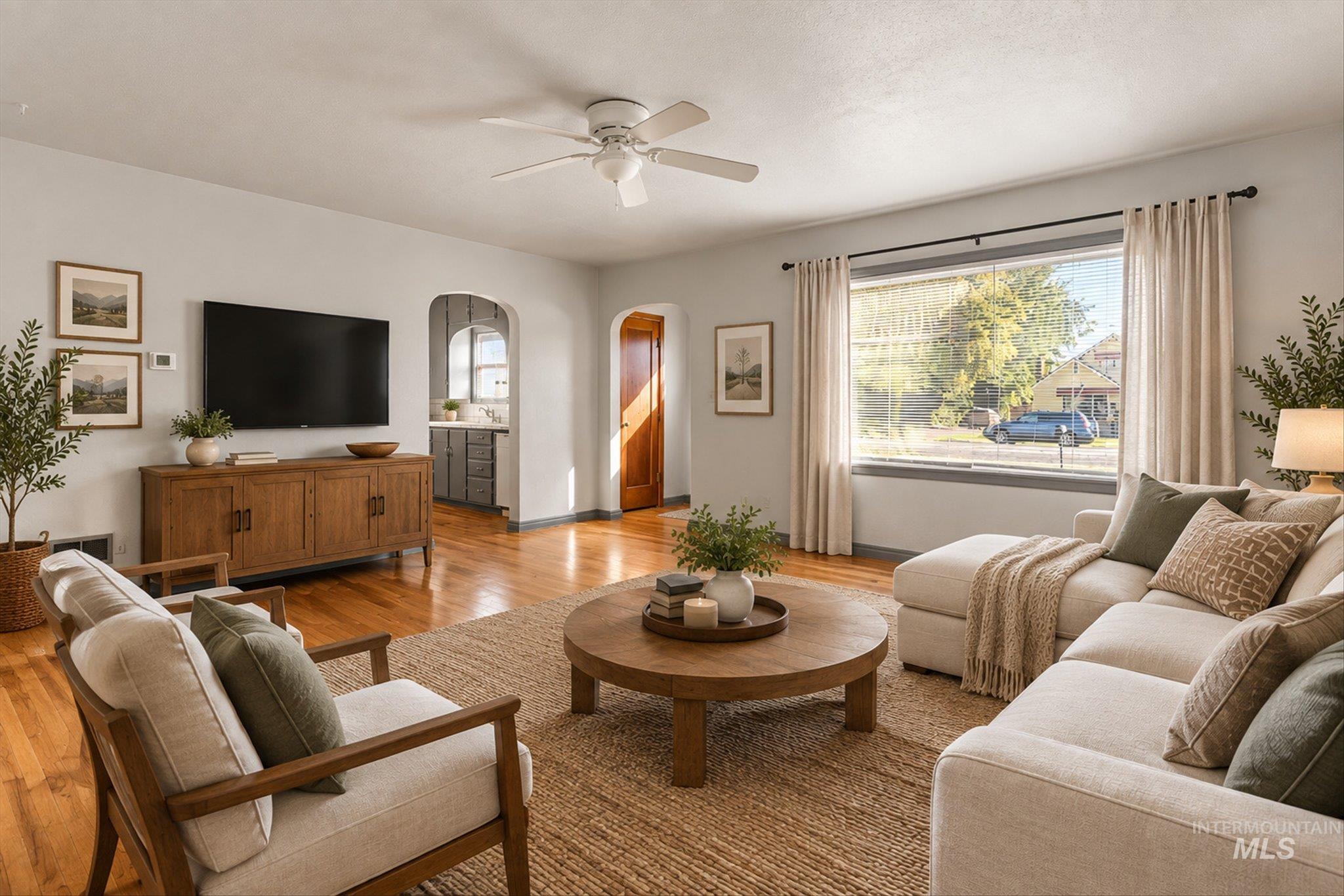 619 S Powerline Road Property Photo 4