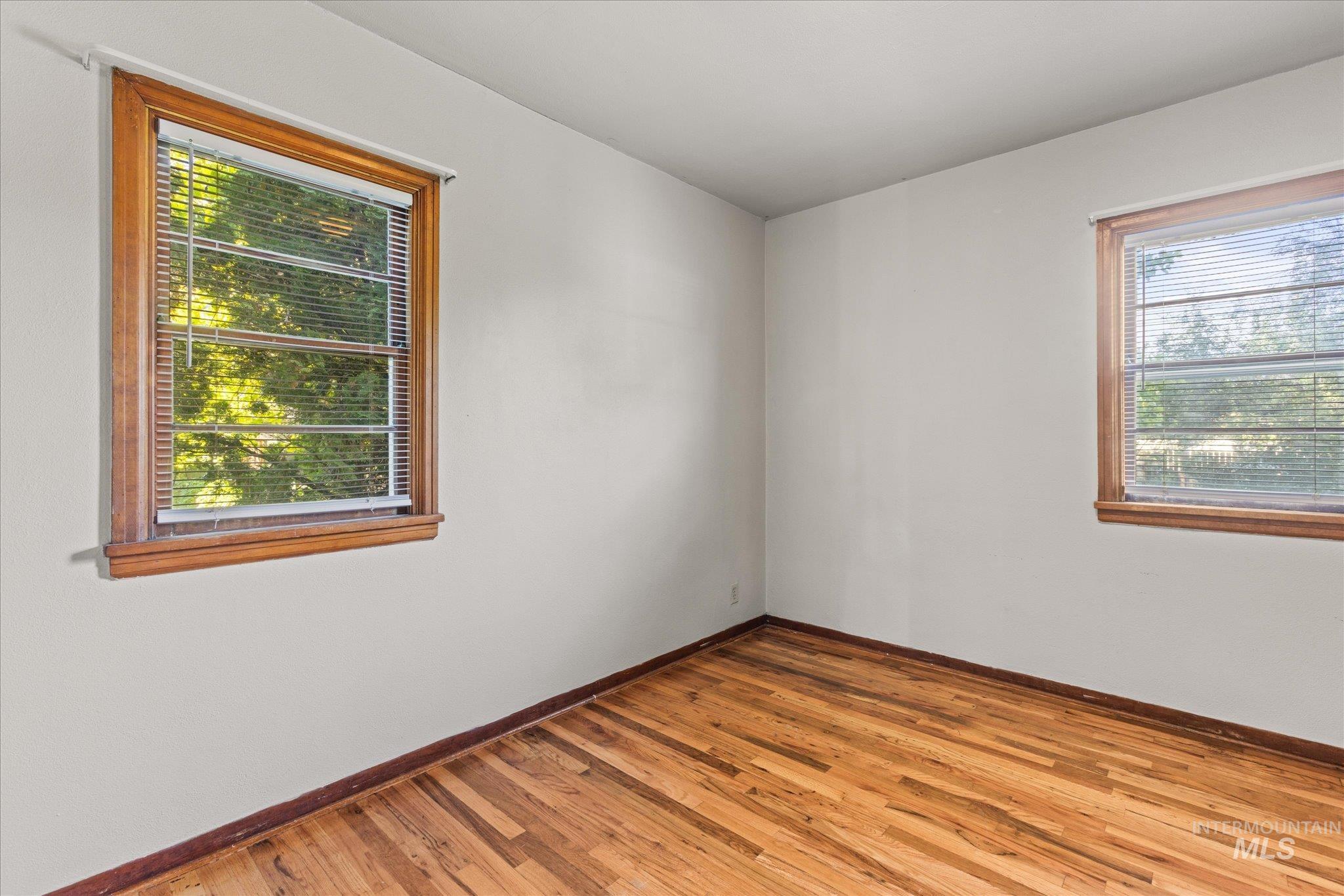 619 S Powerline Road Property Photo 16