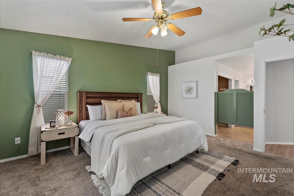 2685 N Englewood Way Property Photo 18