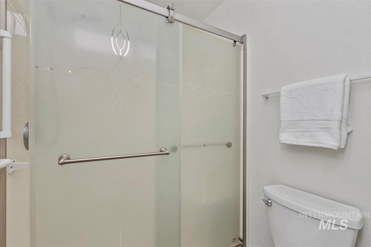 2685 N Englewood Way Property Photo 22