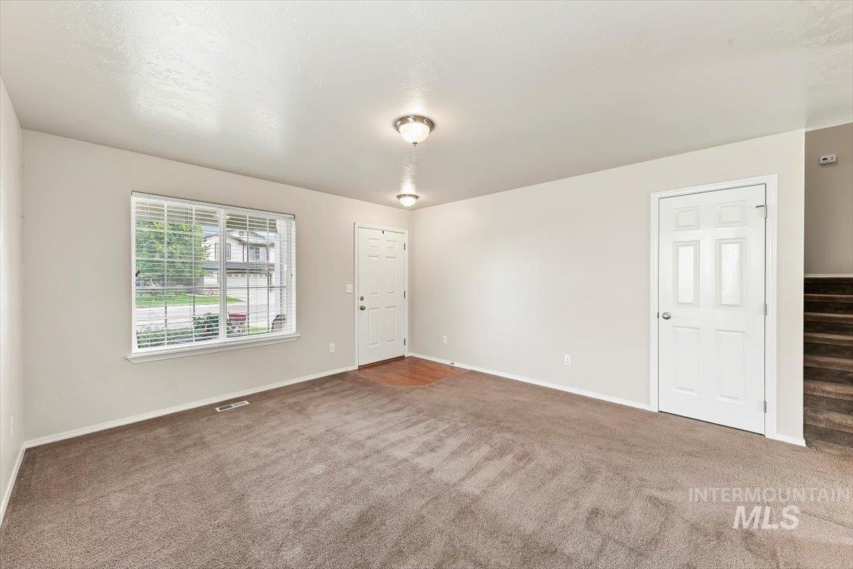 2831 W Stayman Way Property Photo 8