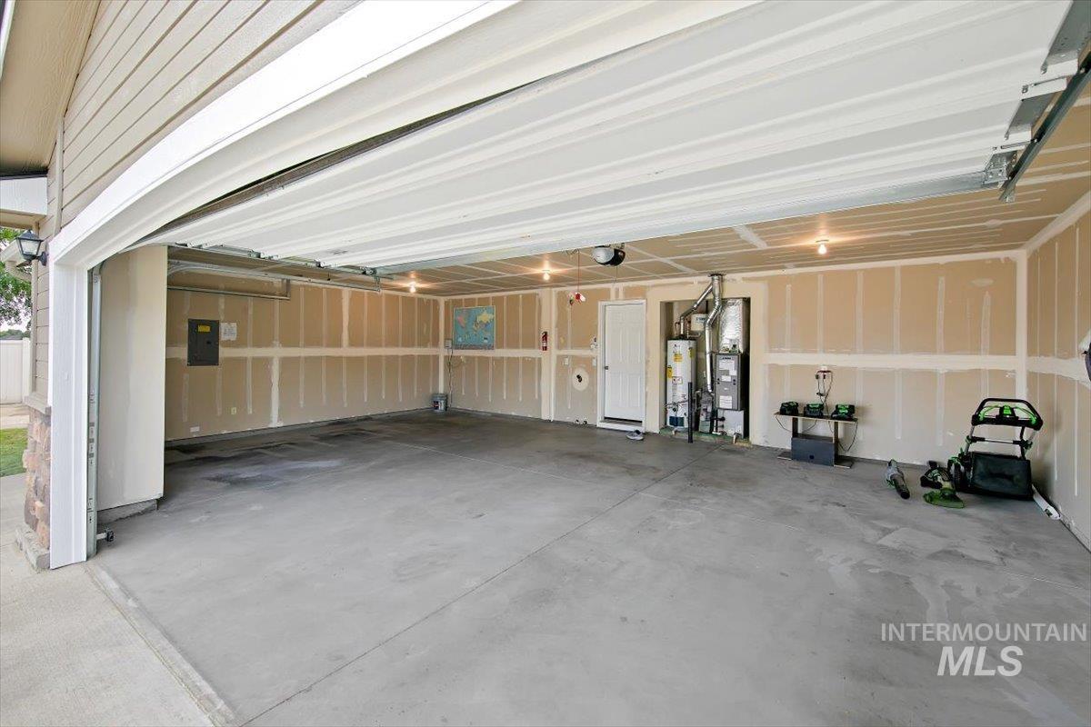 2831 W Stayman Way Property Photo 38