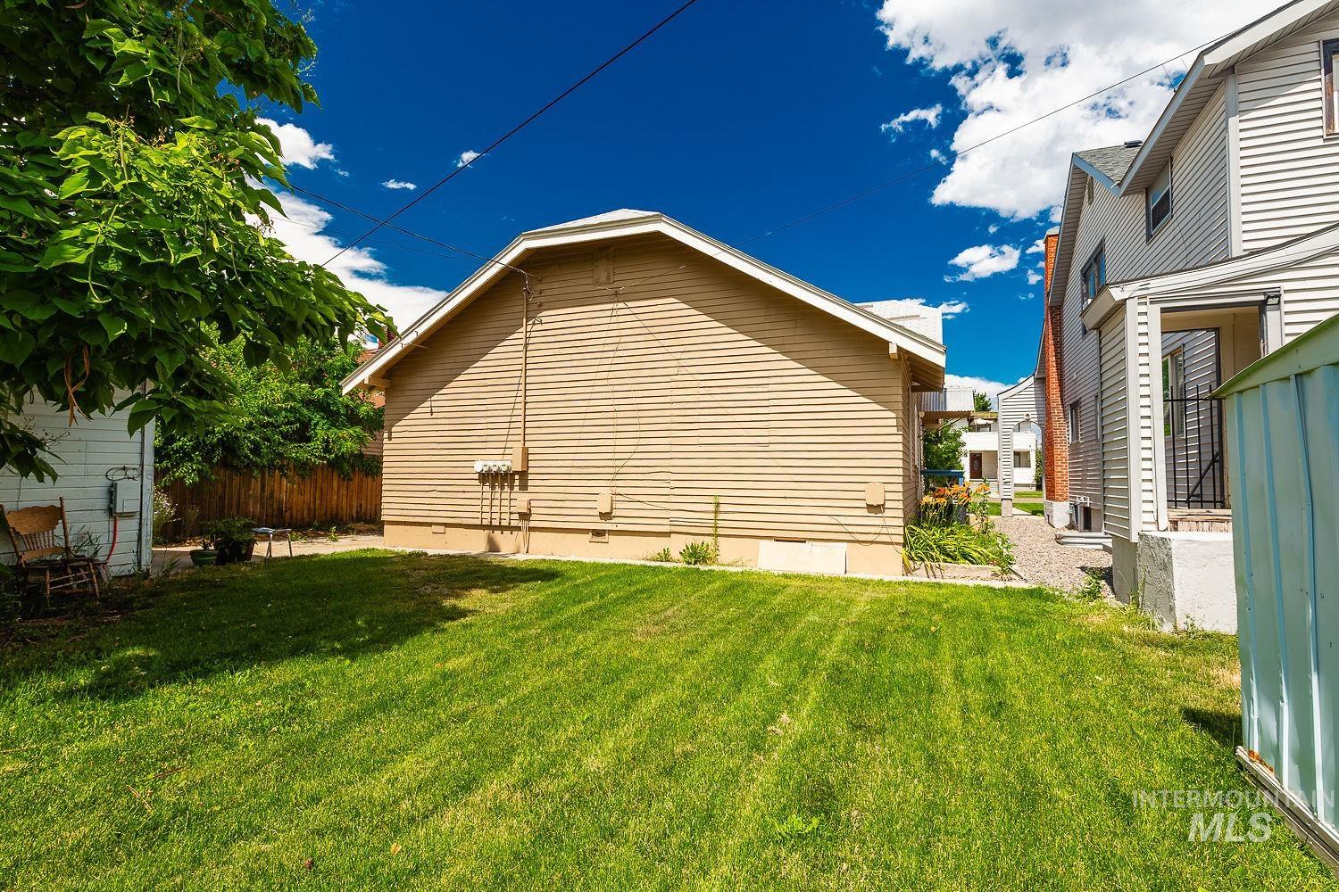 1707 2nd Street S Property Photo 9