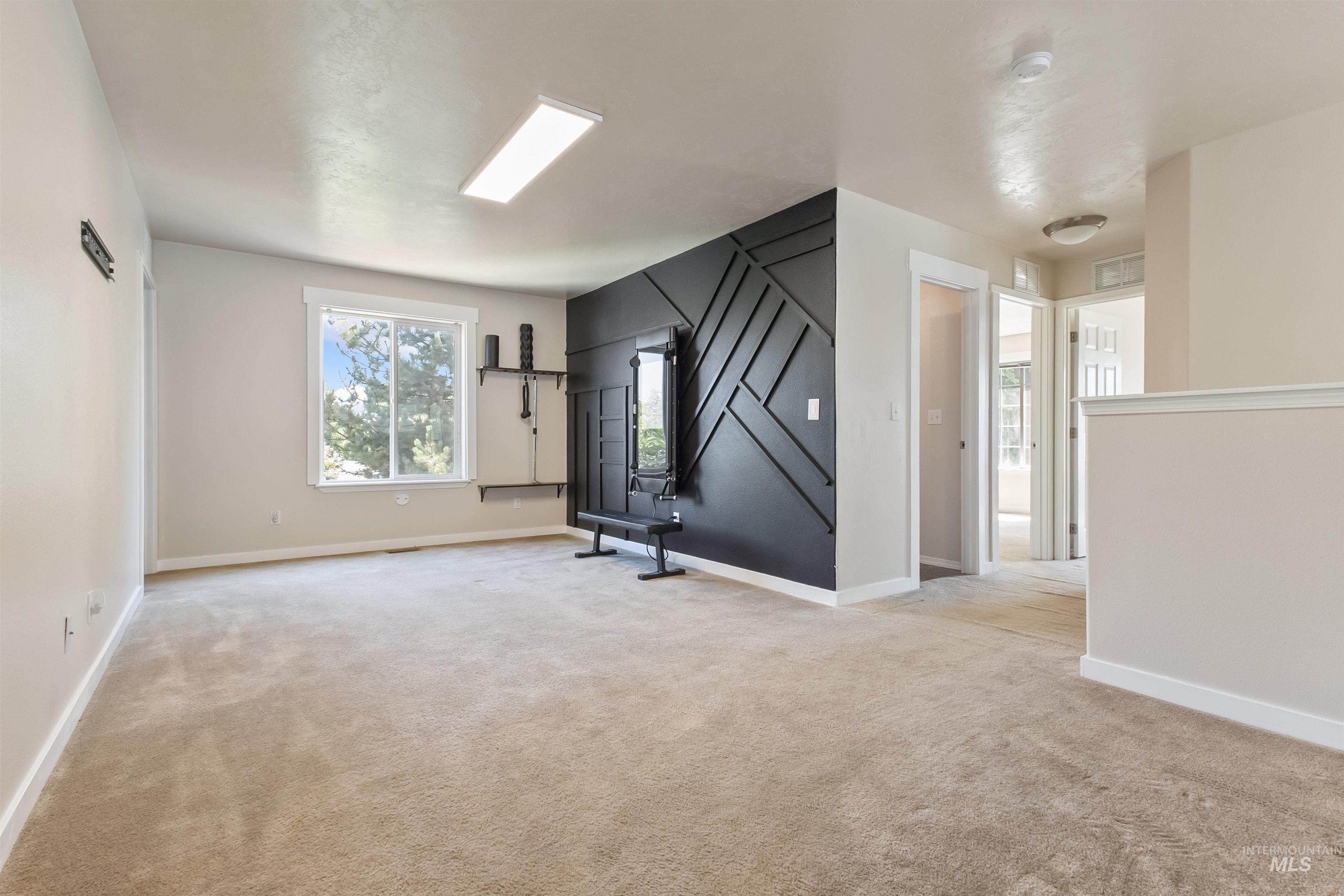 1052 E Sicily Property Photo 22