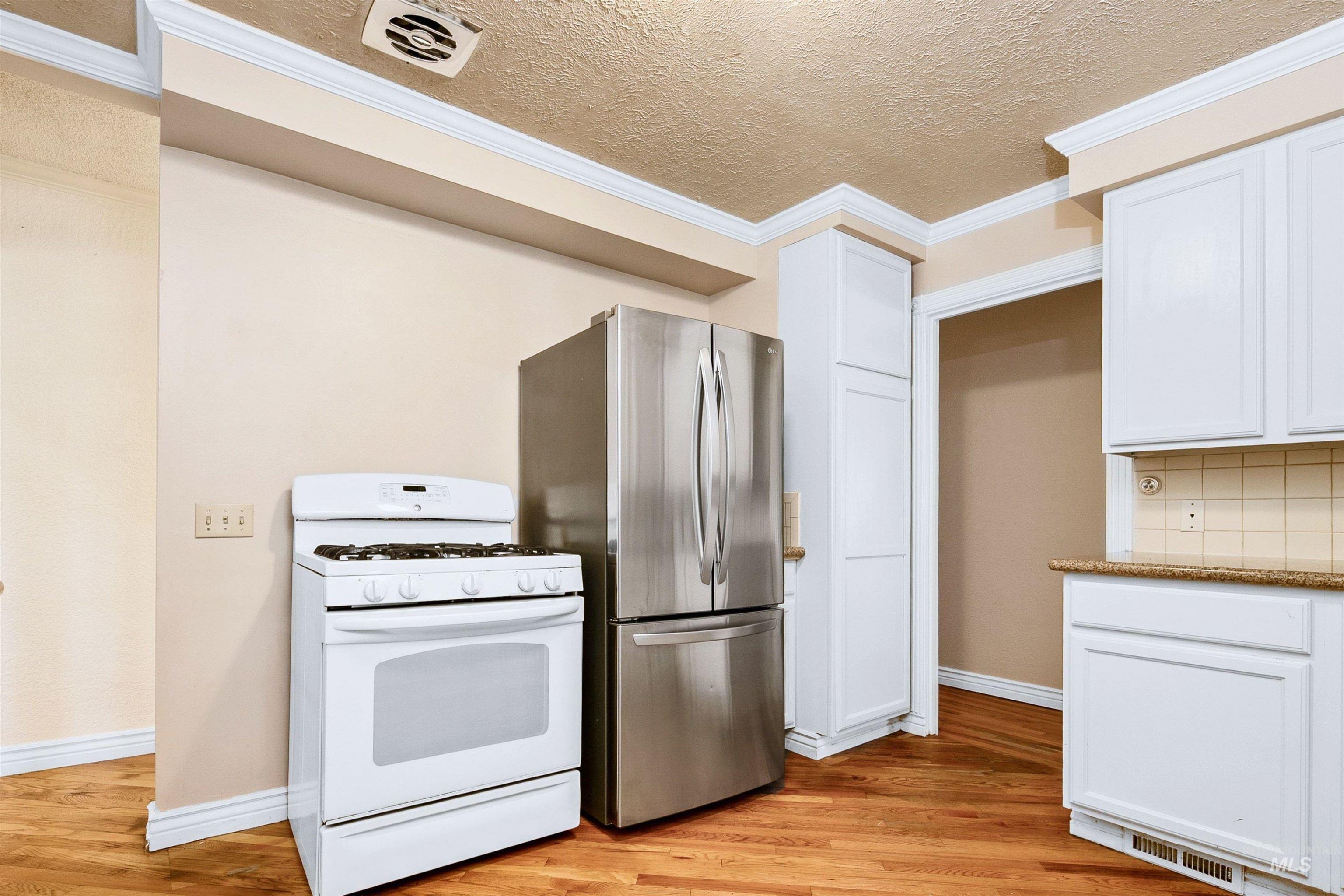 723 S Opal Street Property Photo 17