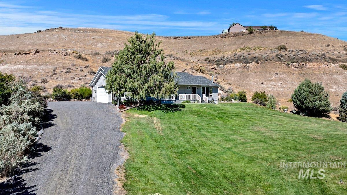 4505 Hidden Canyon Ln Property Photo 3