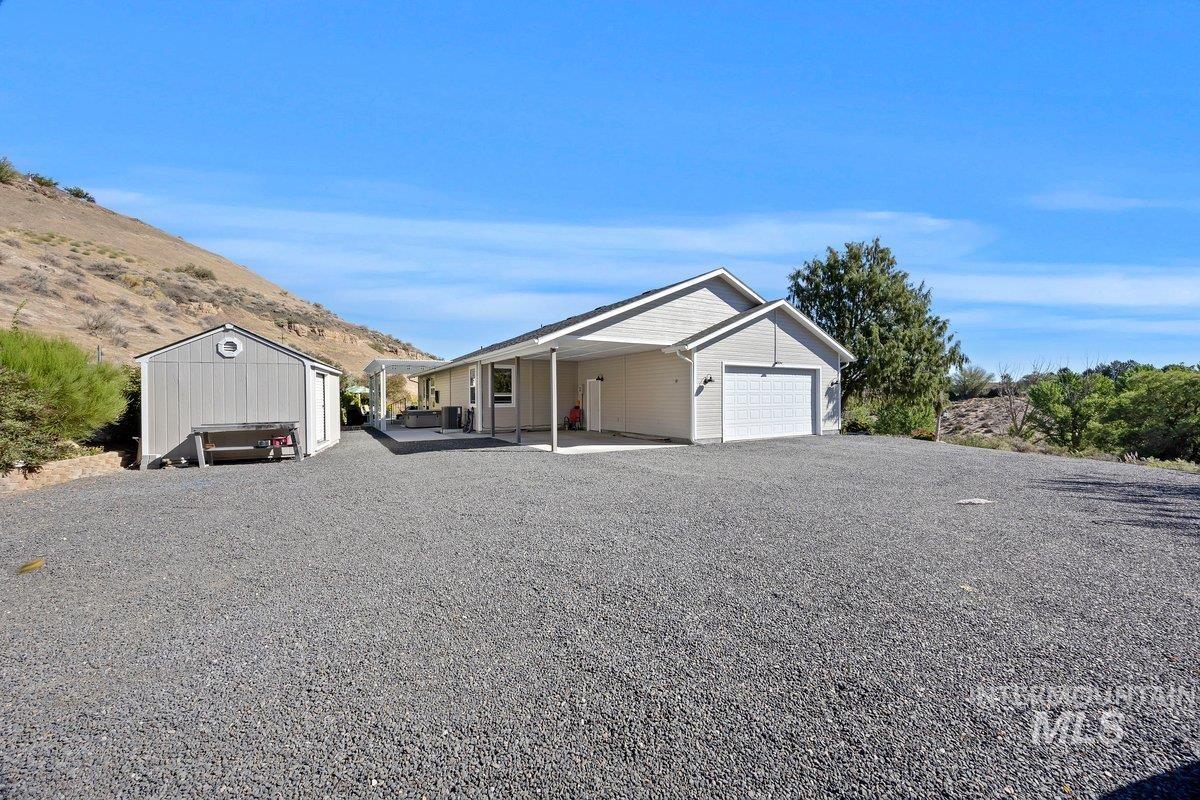 4505 Hidden Canyon Ln Property Photo 6