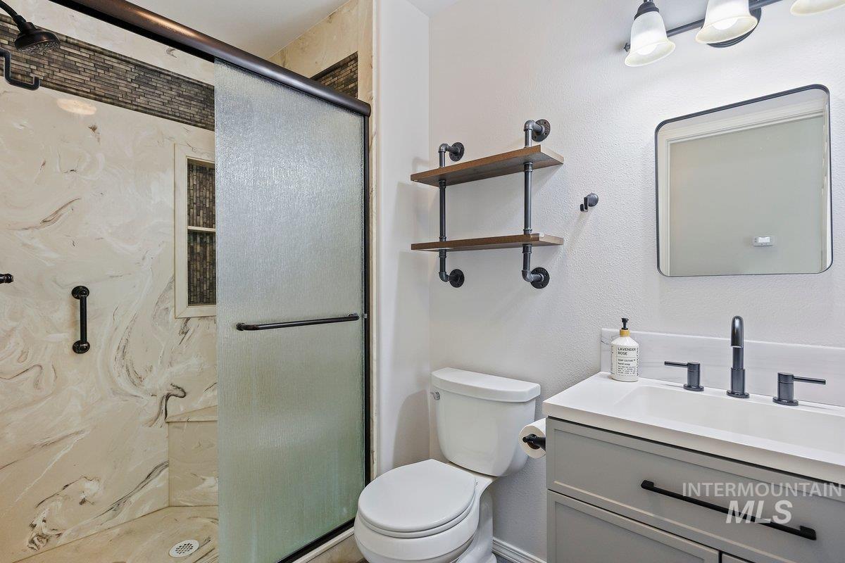 4505 Hidden Canyon Ln Property Photo 34