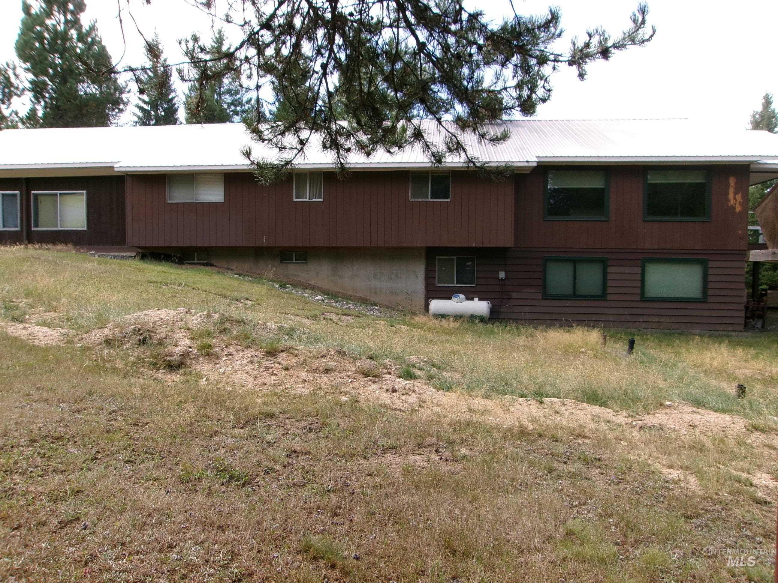 240 Ridgeway Drive Property Photo 13