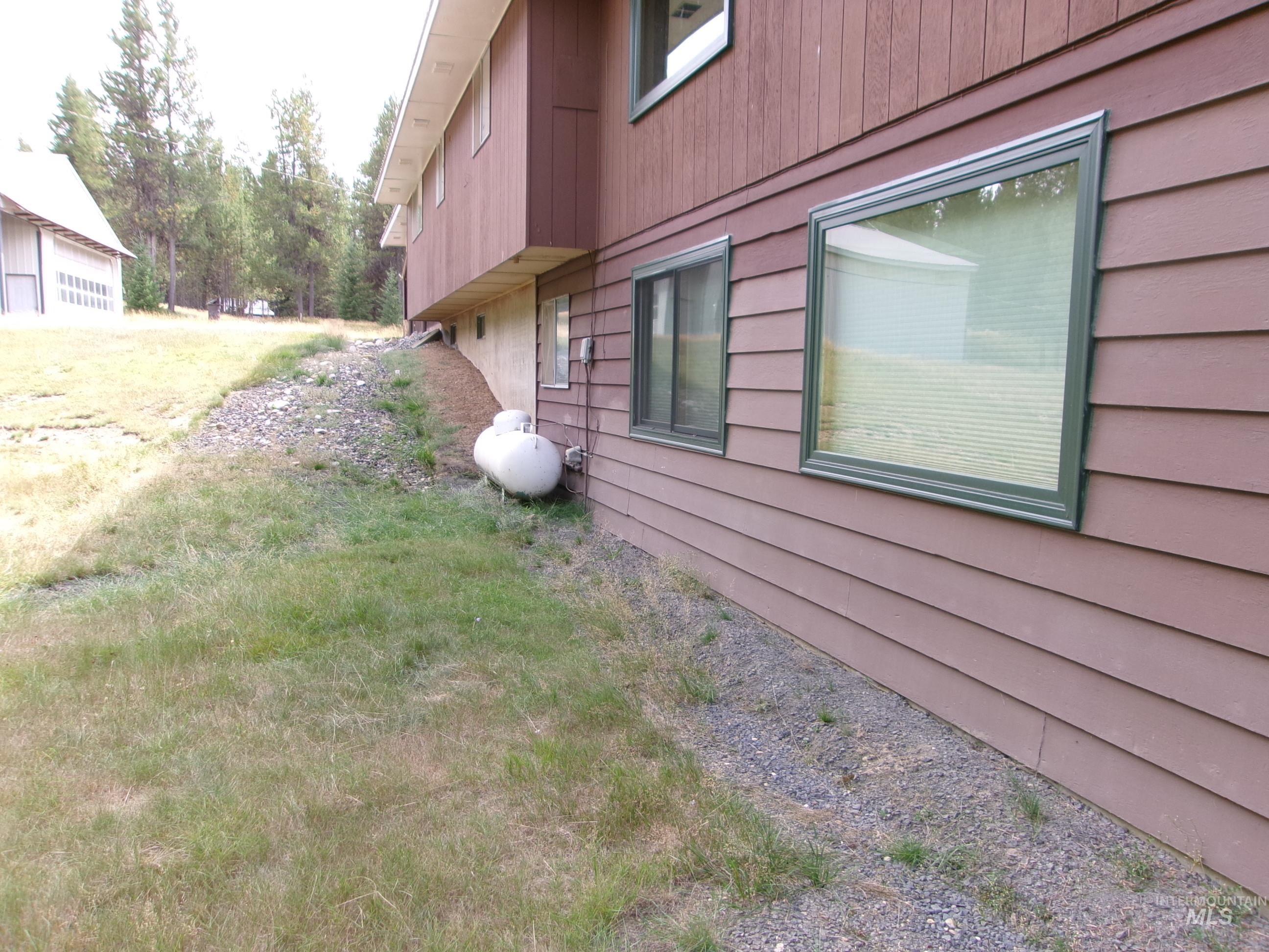 240 Ridgeway Drive Property Photo 18
