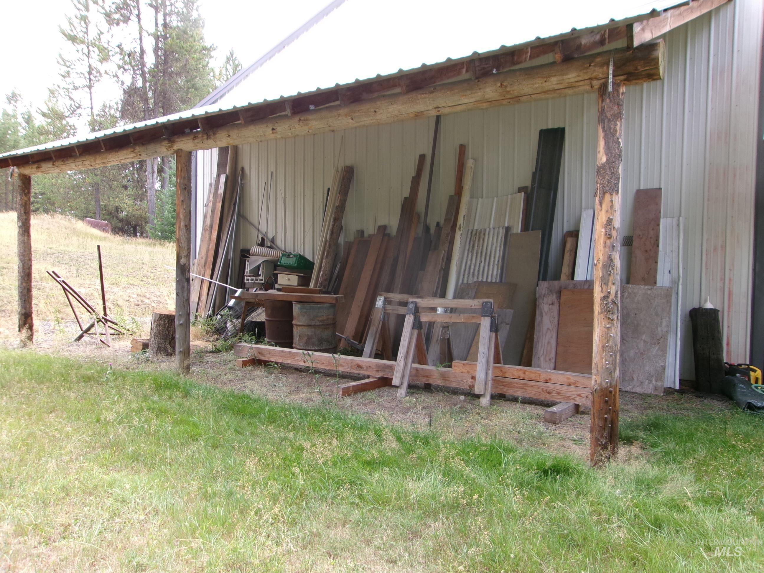 240 Ridgeway Drive Property Photo 21