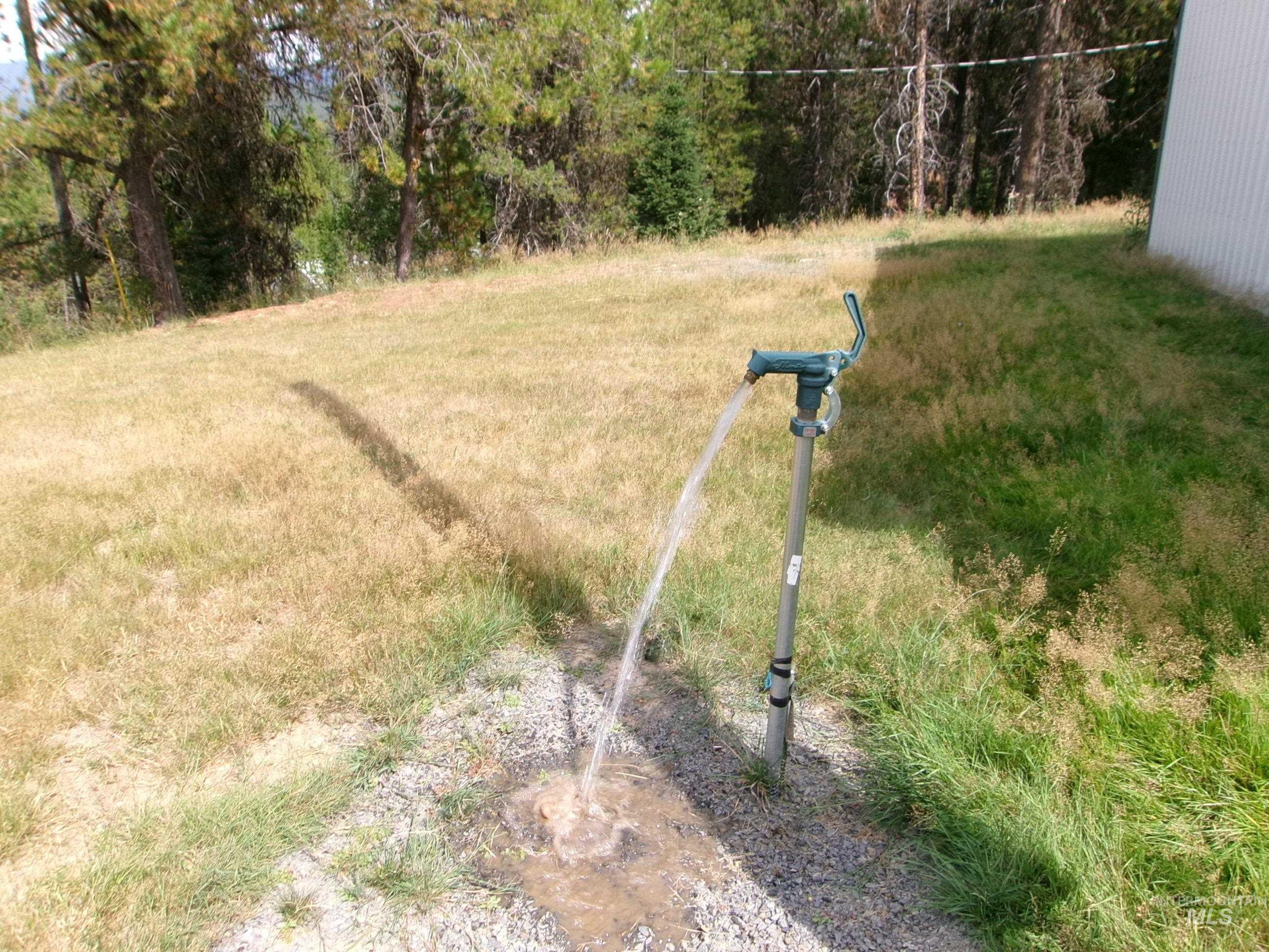 240 Ridgeway Drive Property Photo 23