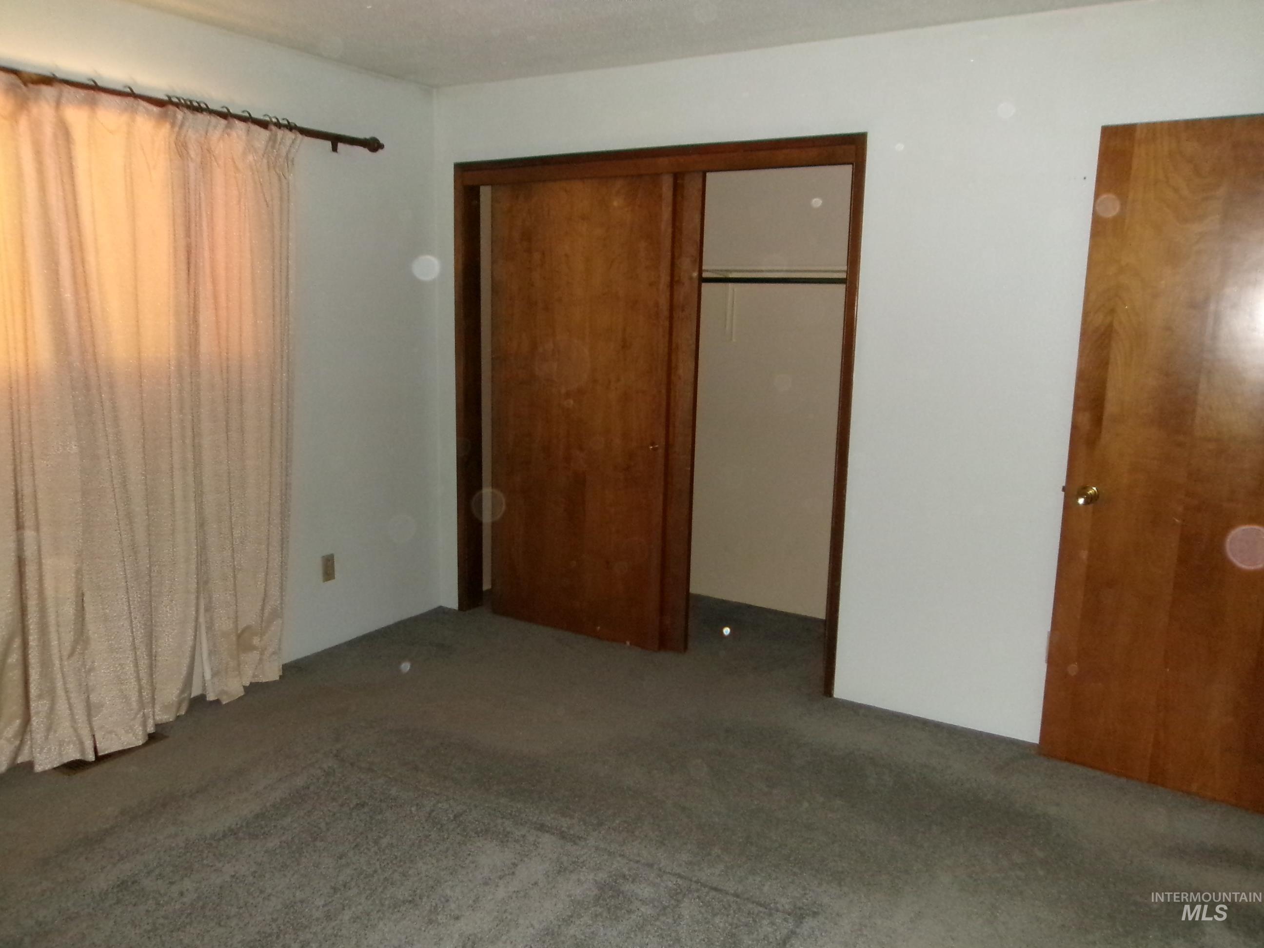 240 Ridgeway Drive Property Photo 31