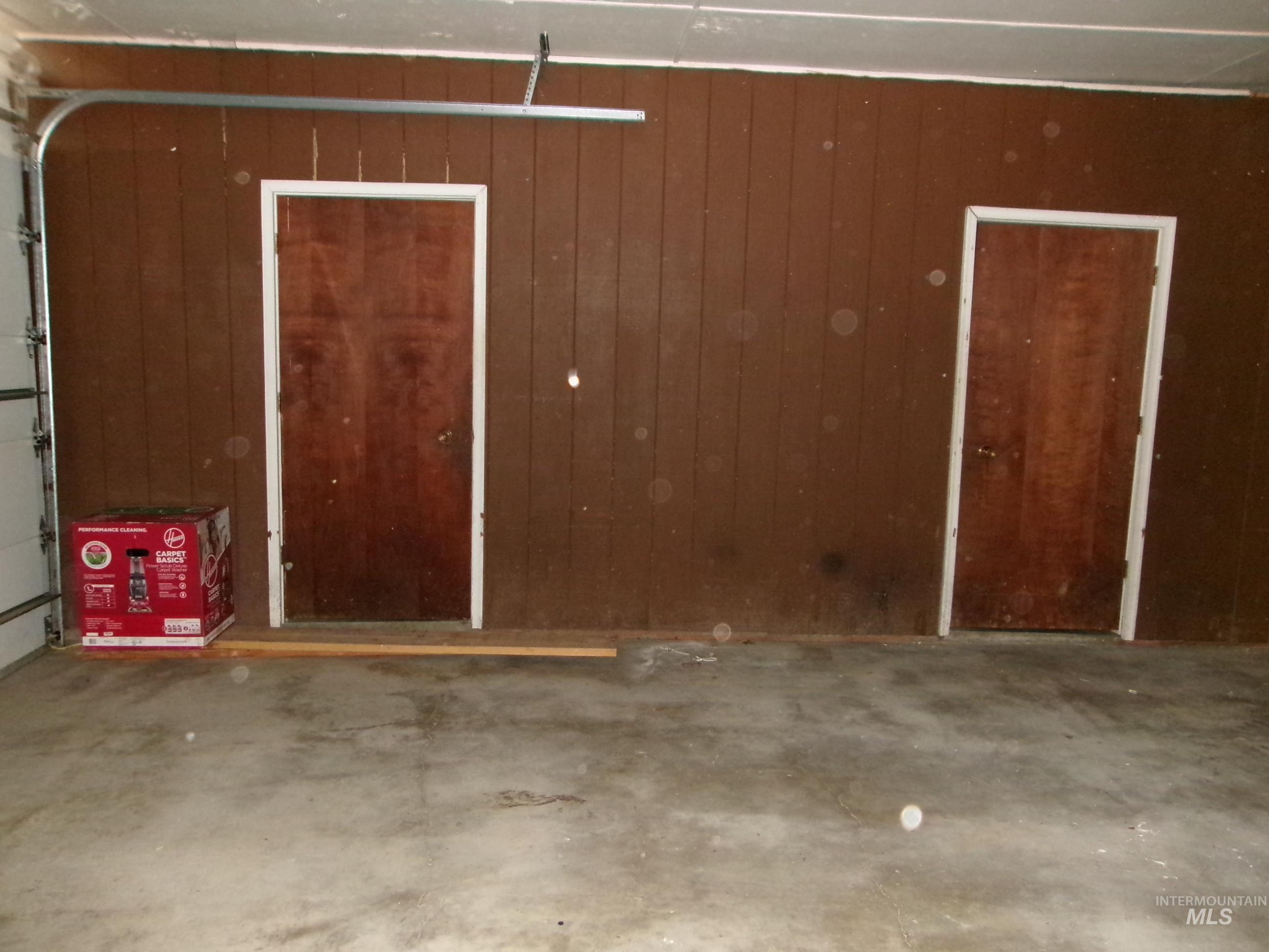 240 Ridgeway Drive Property Photo 38