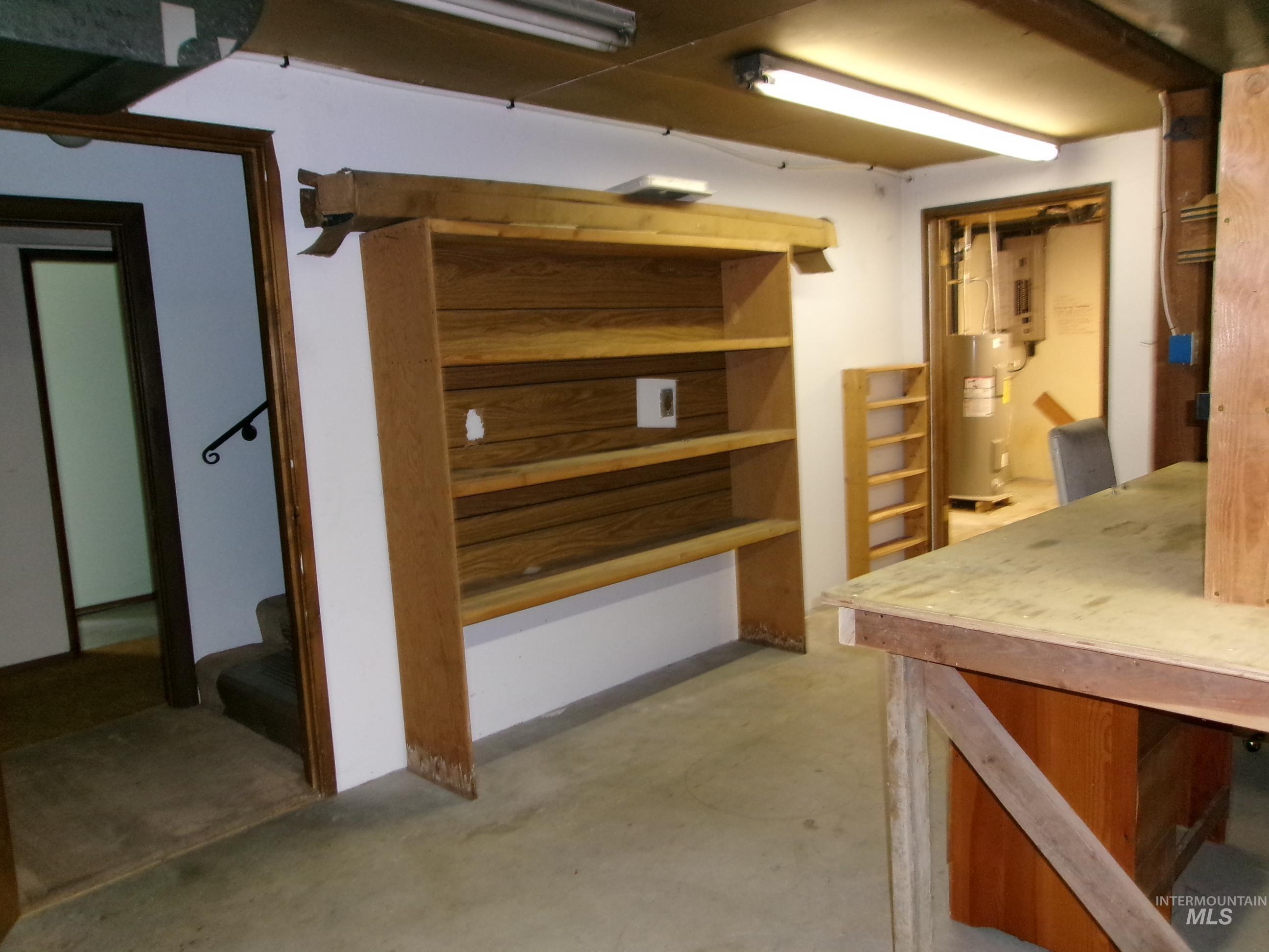 240 Ridgeway Drive Property Photo 50