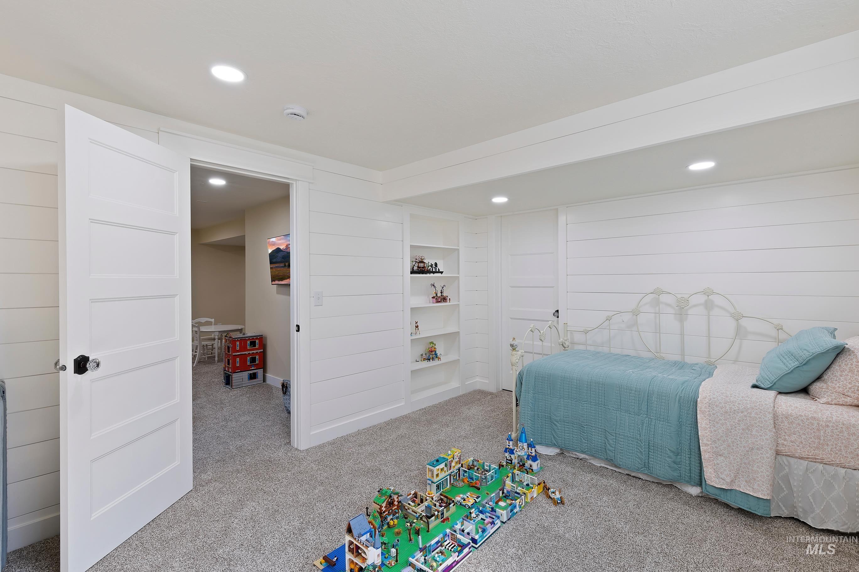 17639 Providence Lane Property Photo 36