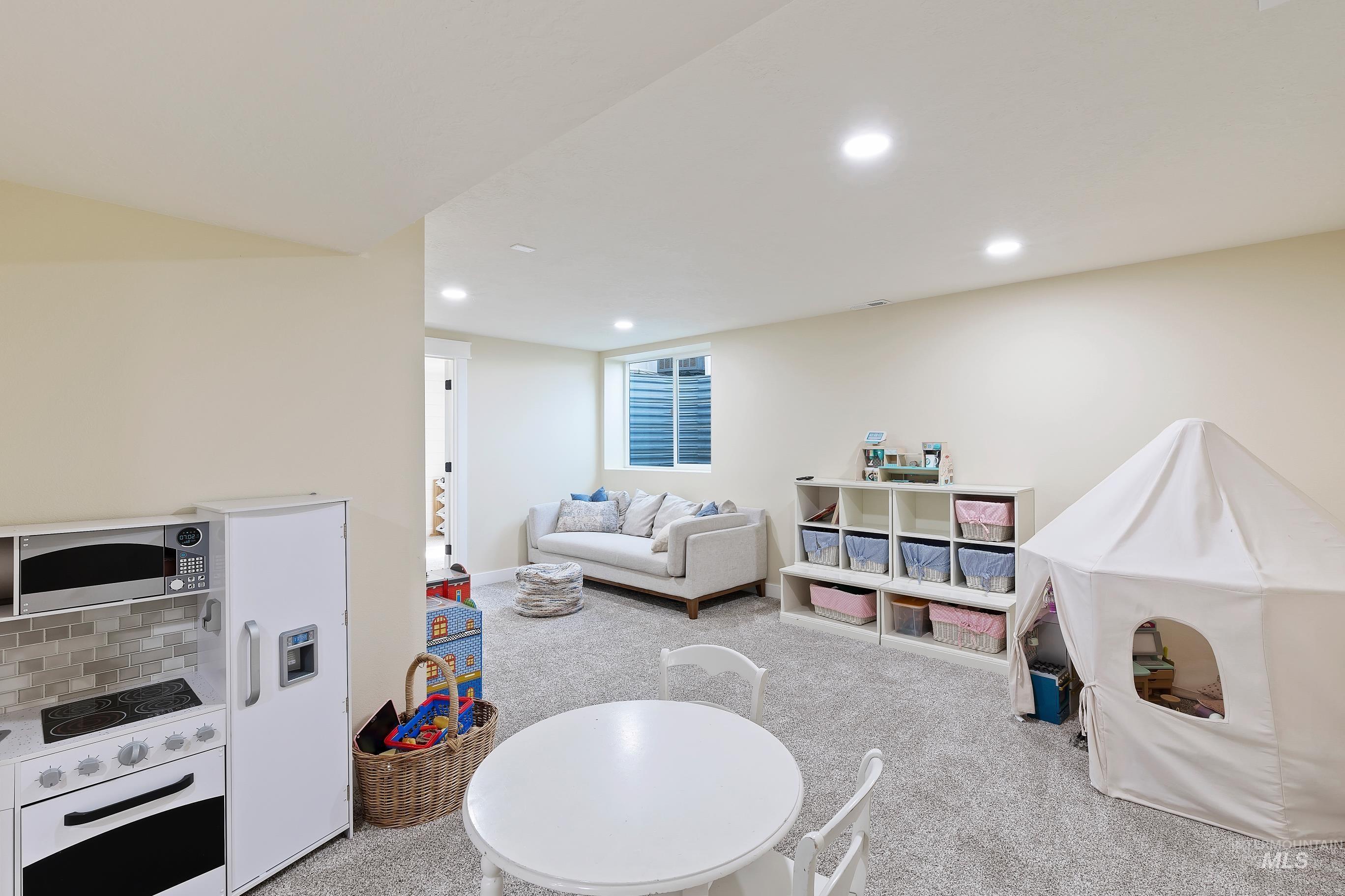 17639 Providence Lane Property Photo 39