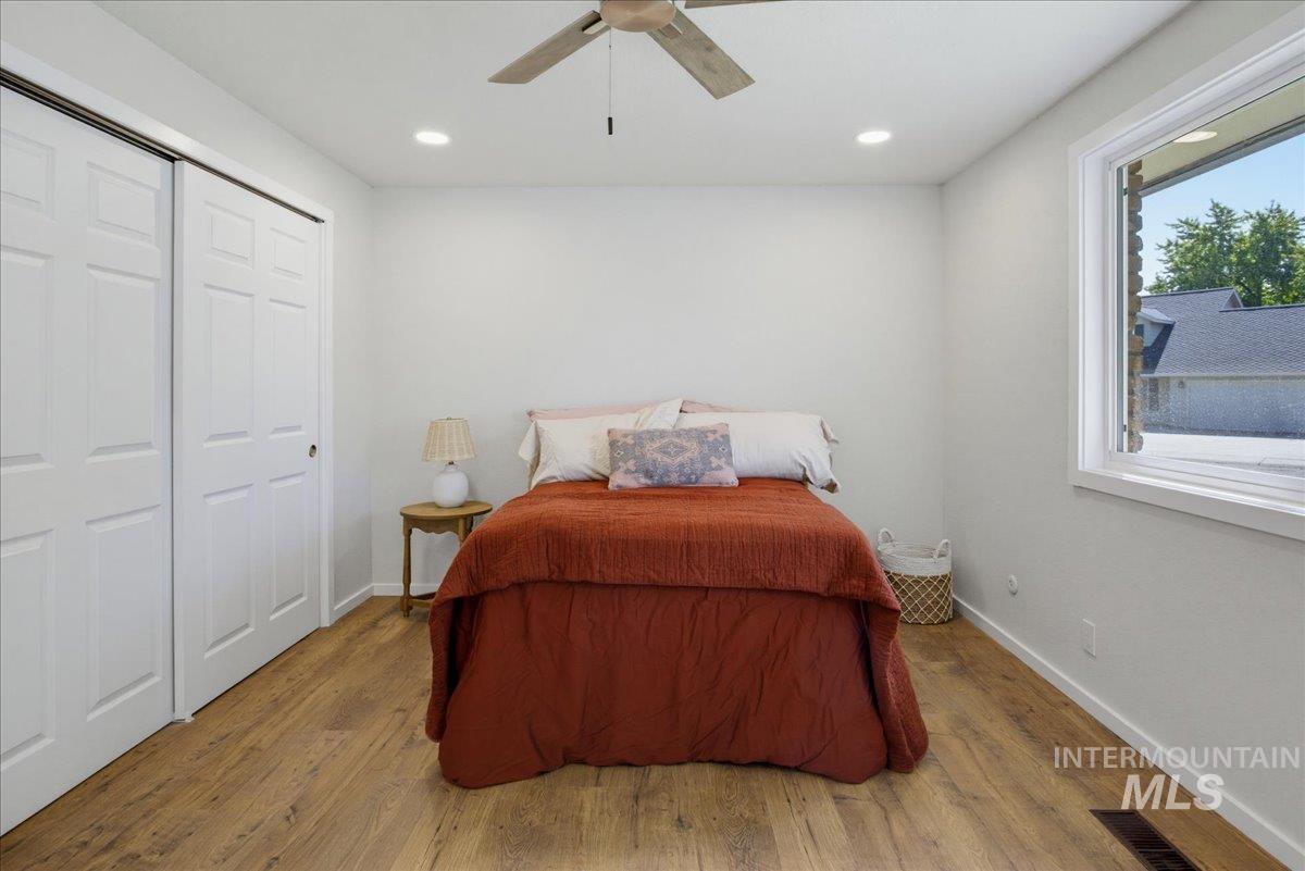 9720 W Whirlaway Property Photo 18