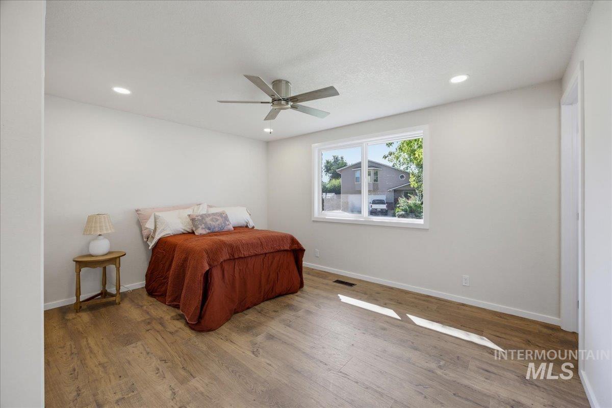 9720 W Whirlaway Property Photo 19