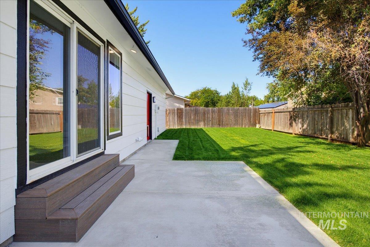 9720 W Whirlaway Property Photo 35