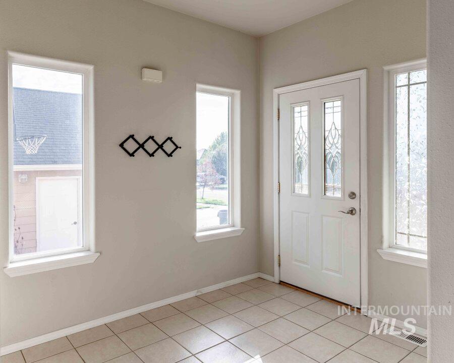 348 Pintail Ln Property Photo 4