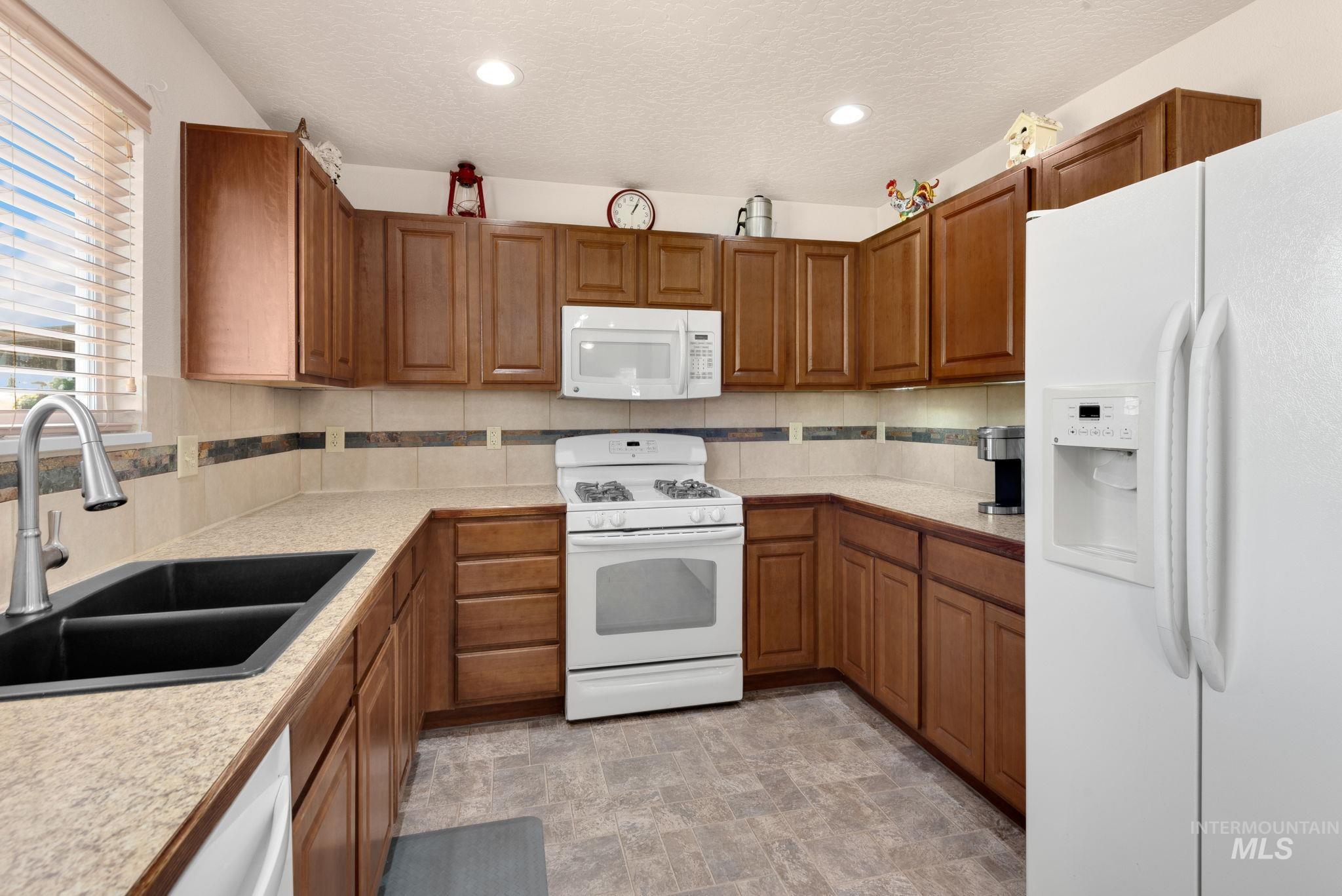 16784 Abram Property Photo 18