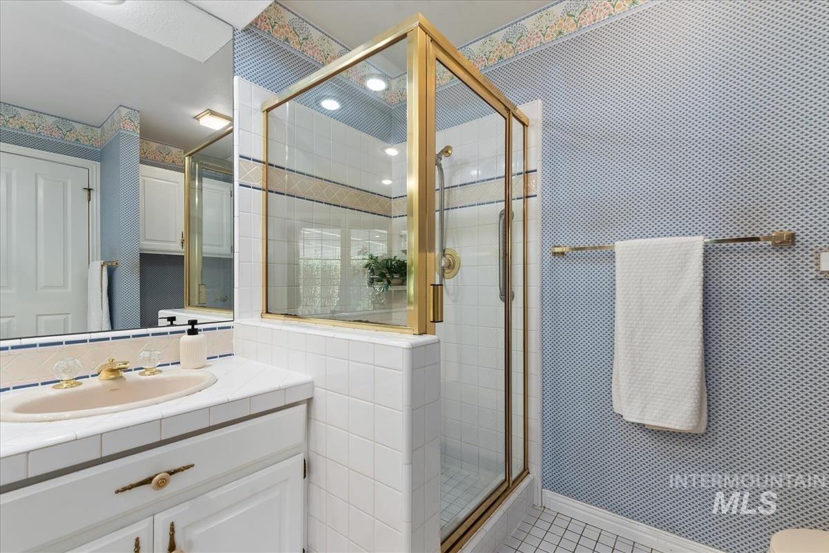 4886 N Lake Front Pl Property Photo 21