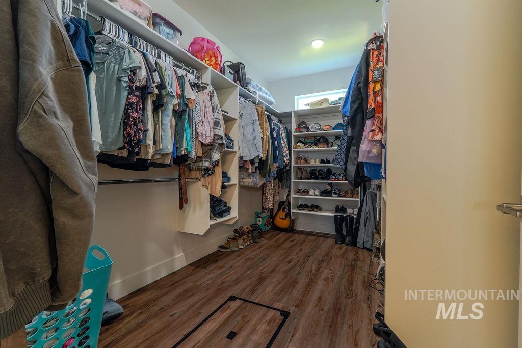1515 Leslie Dr Property Photo 19