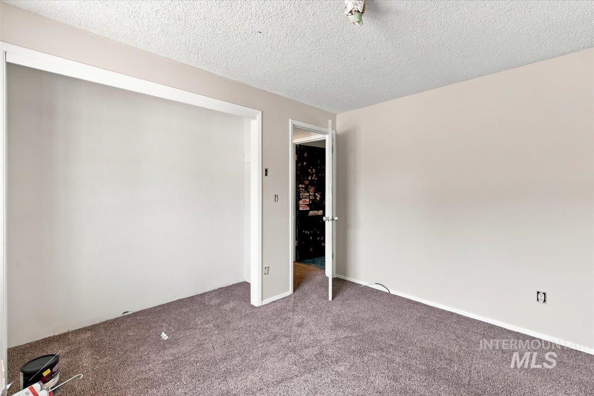 10368 W. Bigwood Dr Property Photo 6