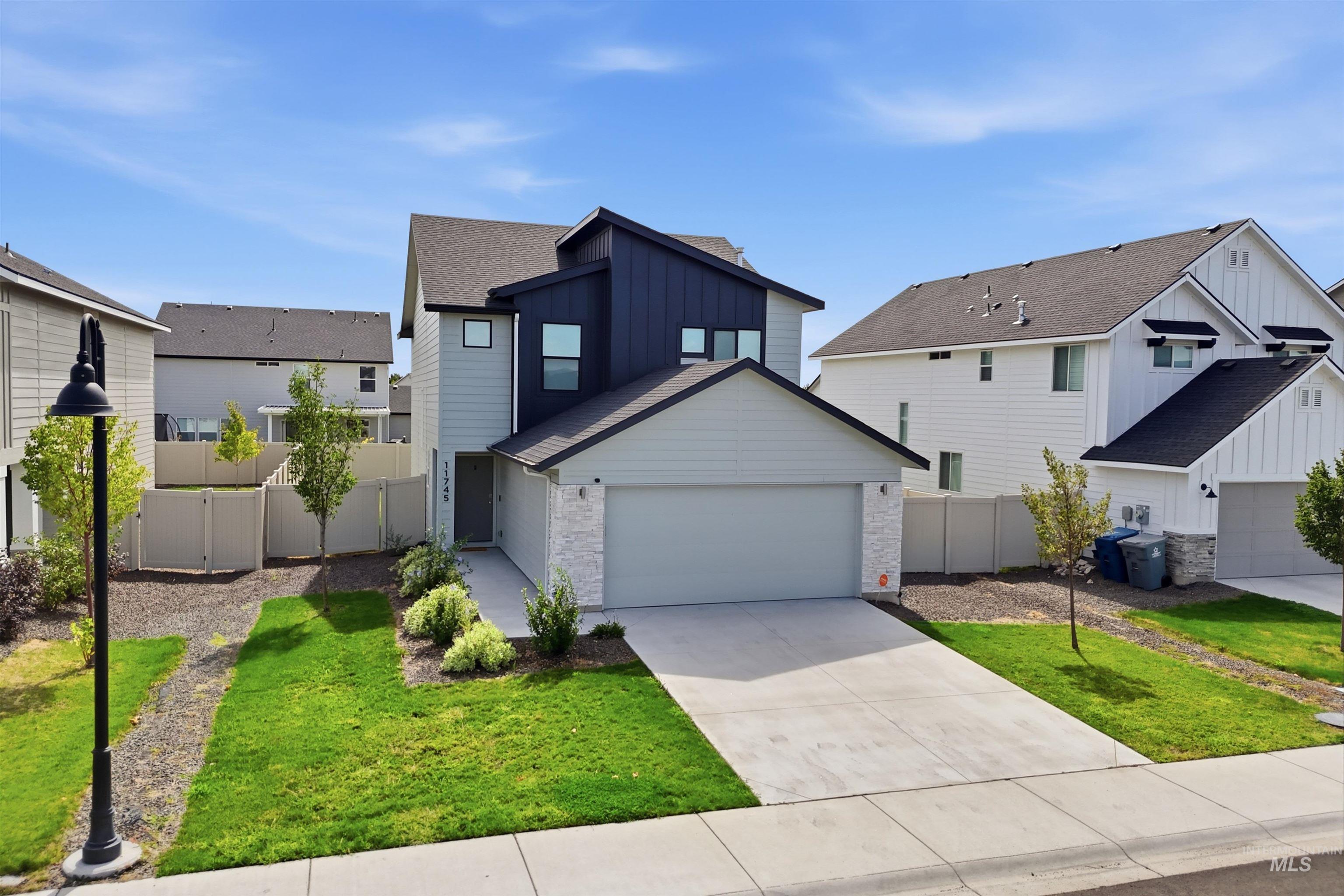 11745 W Skyhaven St Property Photo 1