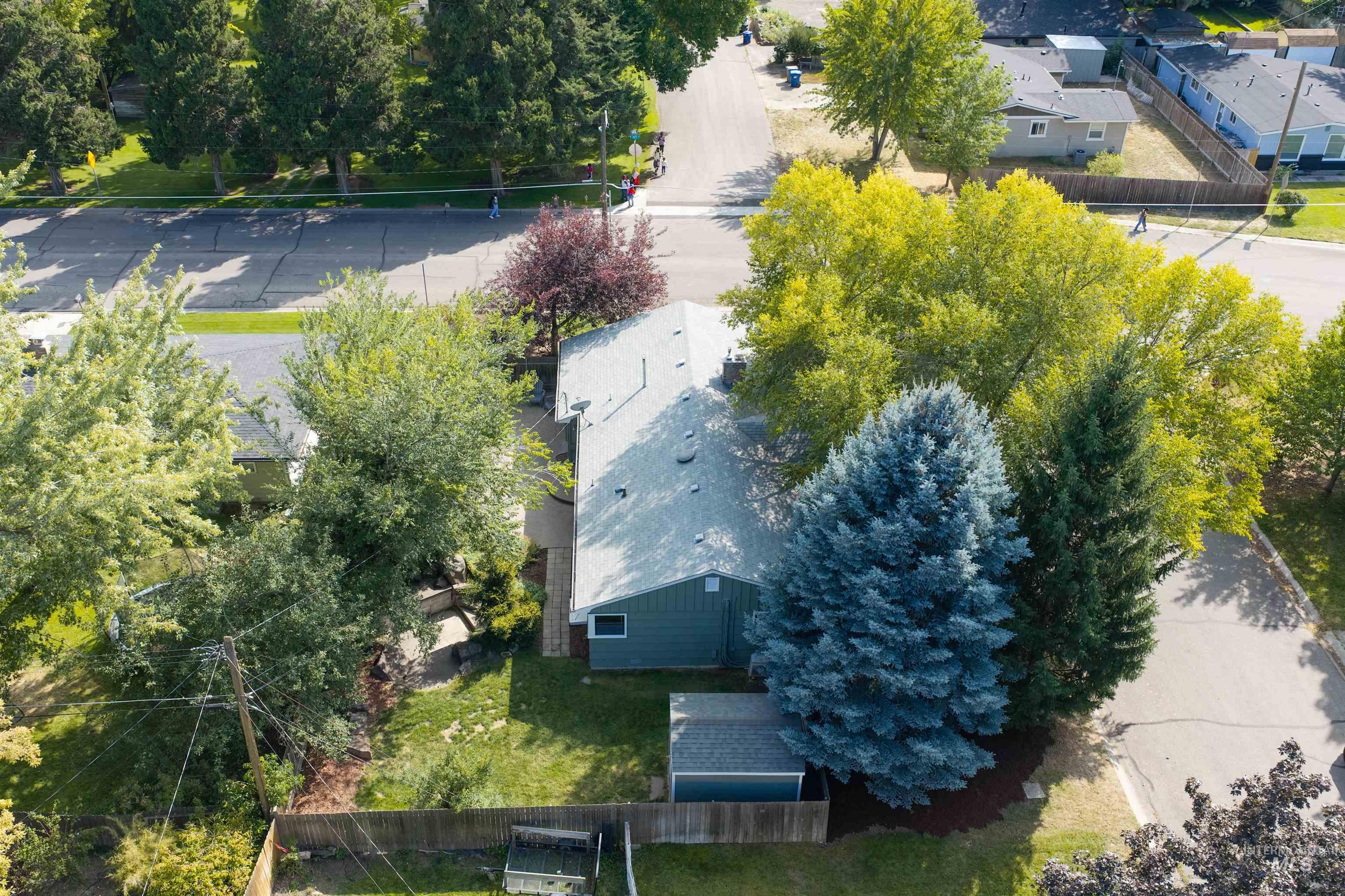 3102 N Woody Dr Property Photo 29