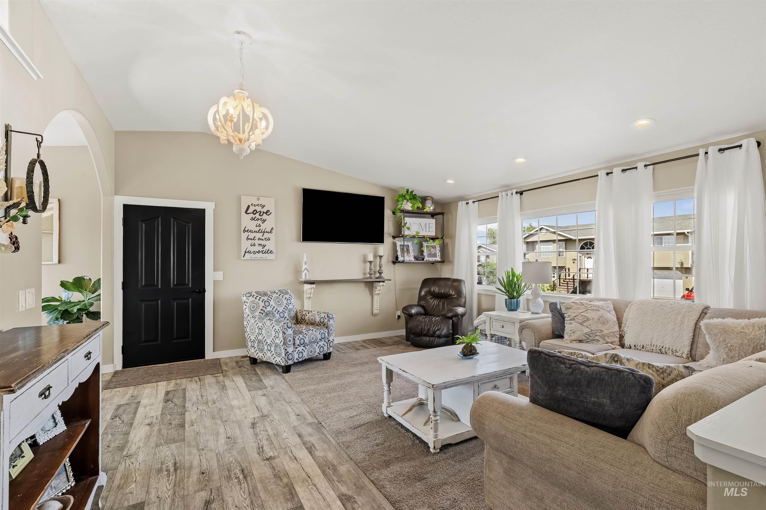 1826 Birch Drive Property Photo 8