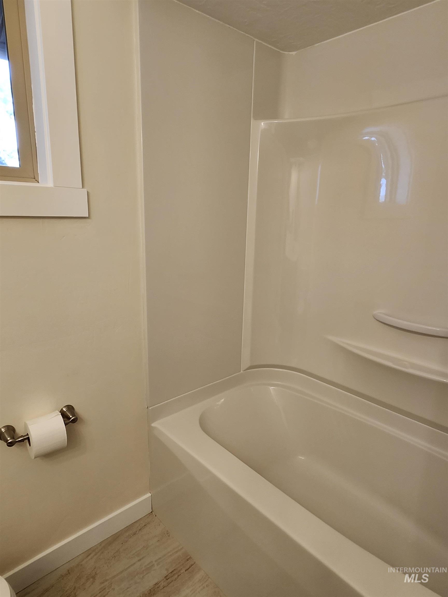 1515 21st Ave Property Photo 12