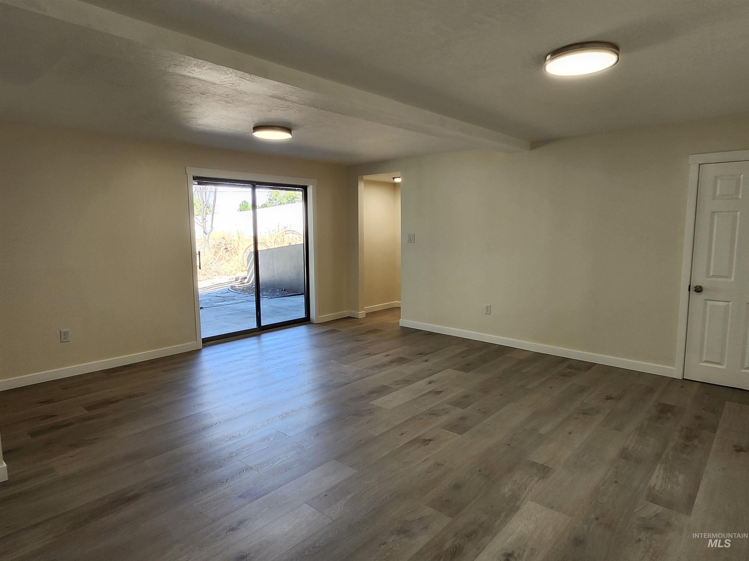 1515 21st Ave Property Photo 18