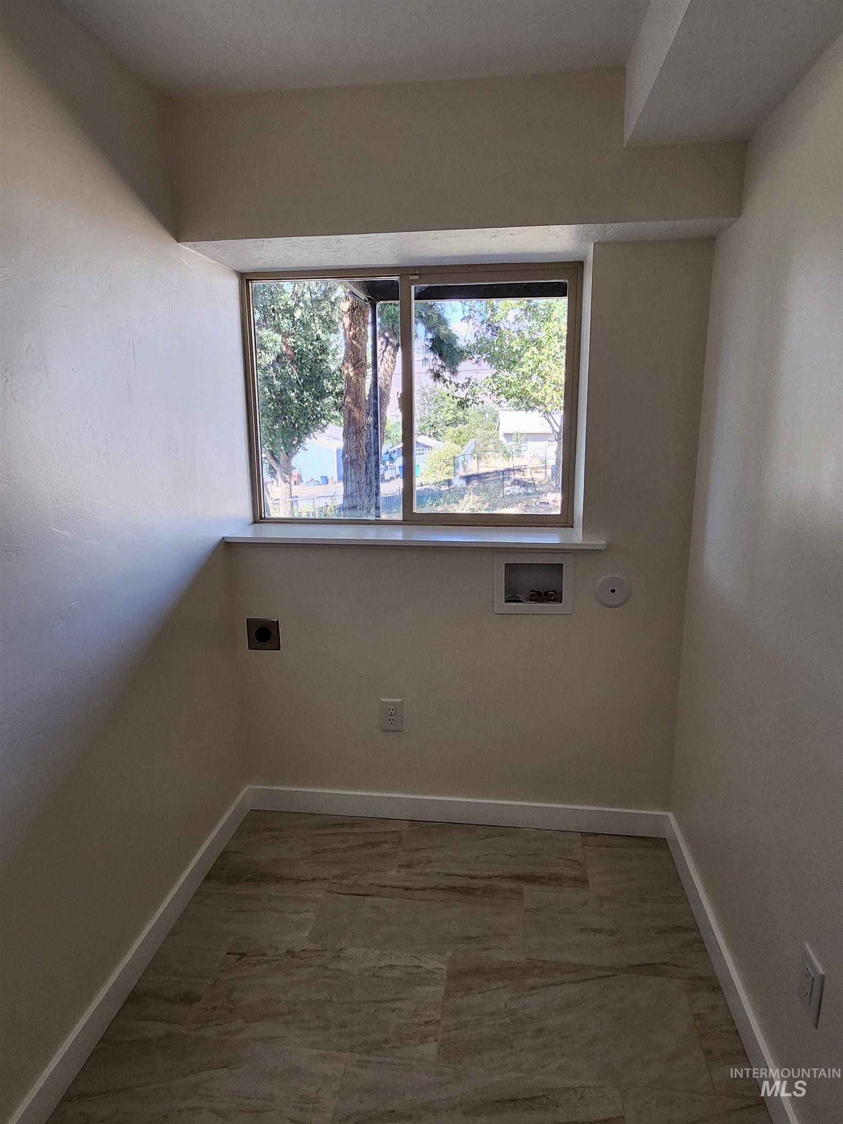 1515 21st Ave Property Photo 19
