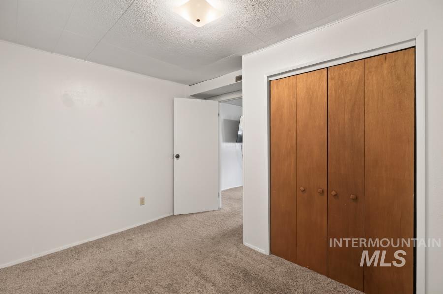 723 E F St. Property Photo 17