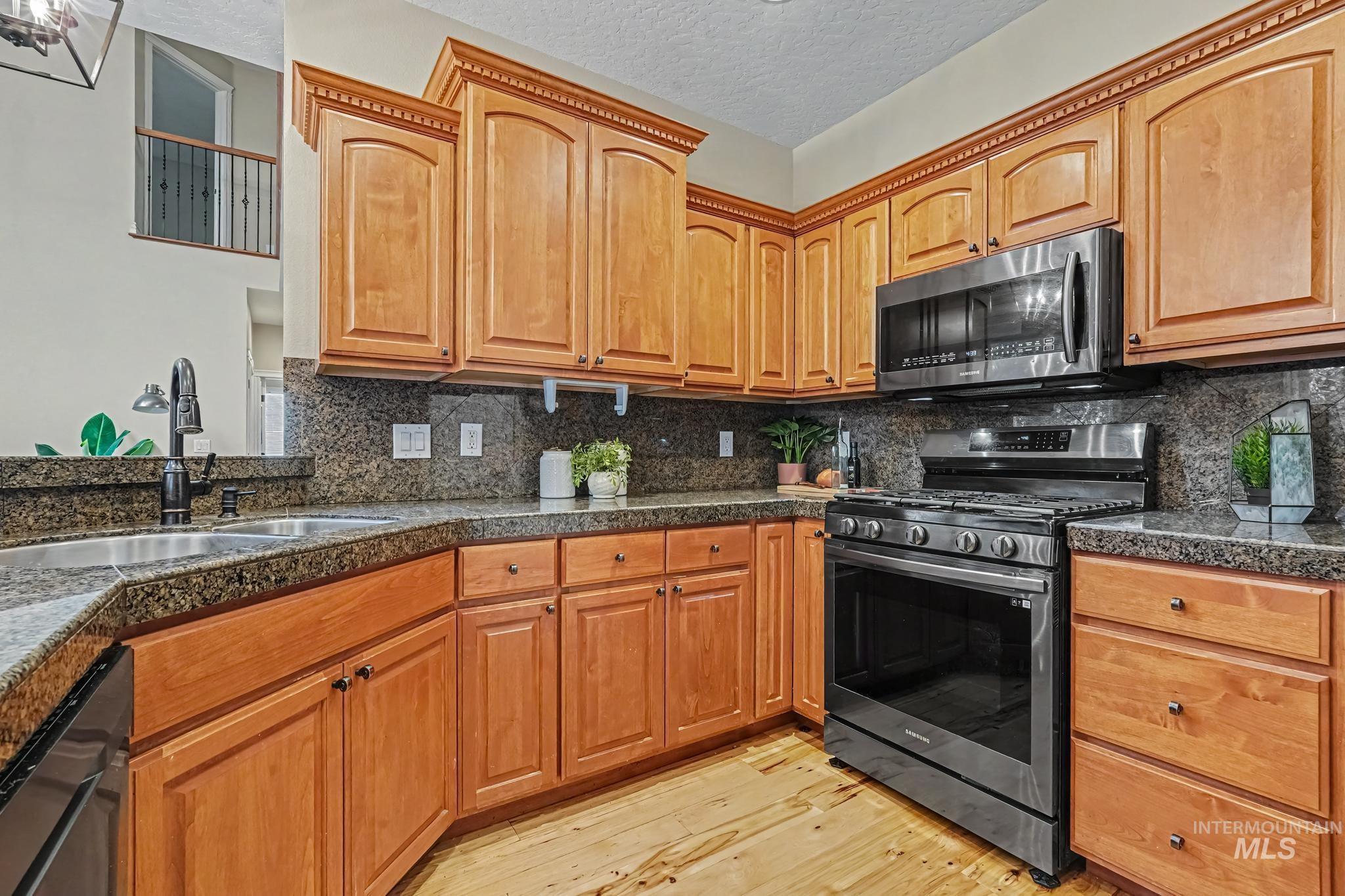 538 E Halpin Dr Property Photo 7