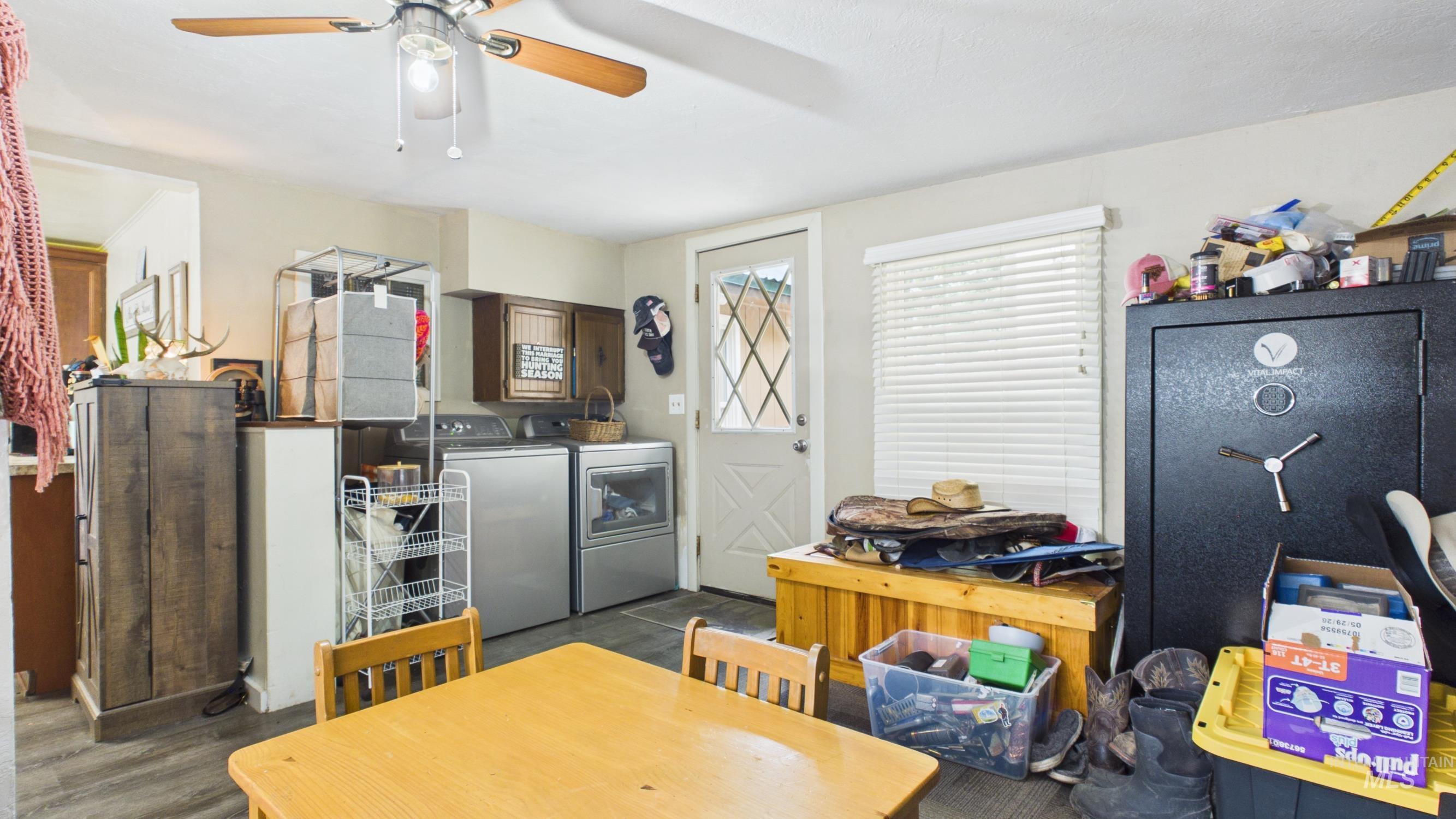 728 Grangemont Road Property Photo 17