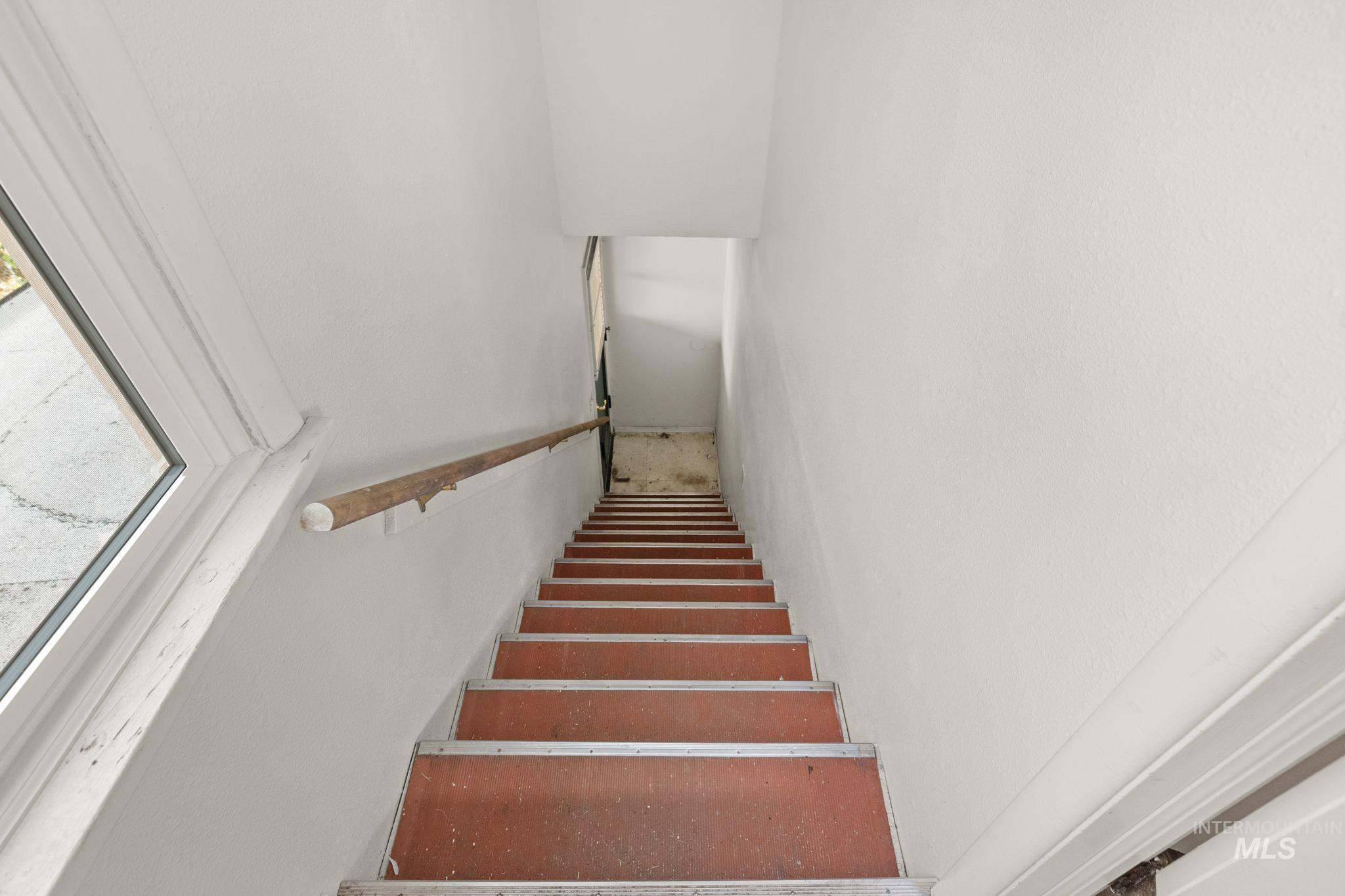 1208 8th St Property Photo 30