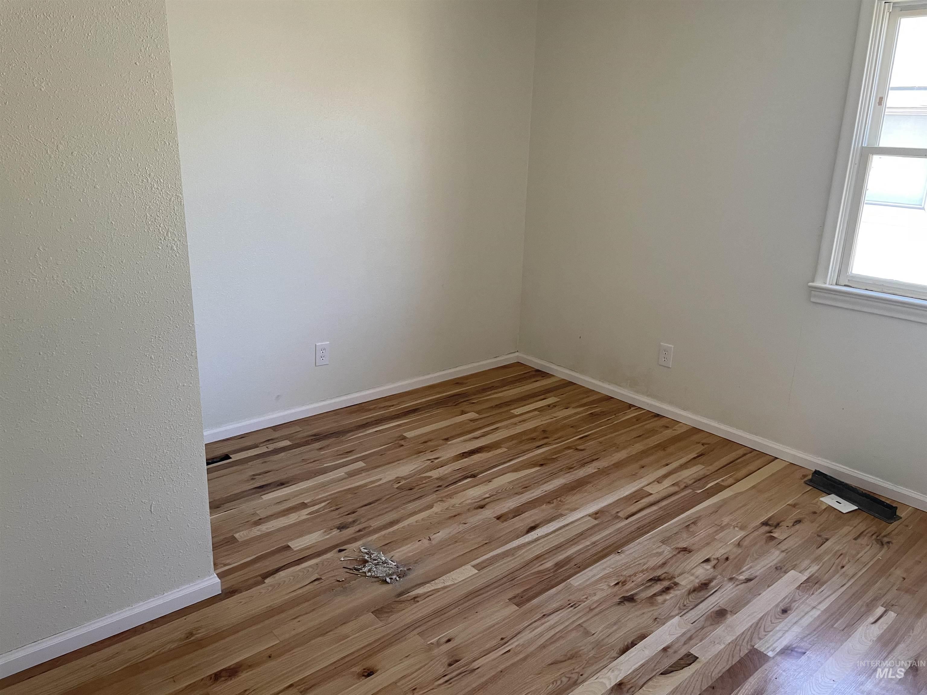 3311 W Cherry Property Photo 10