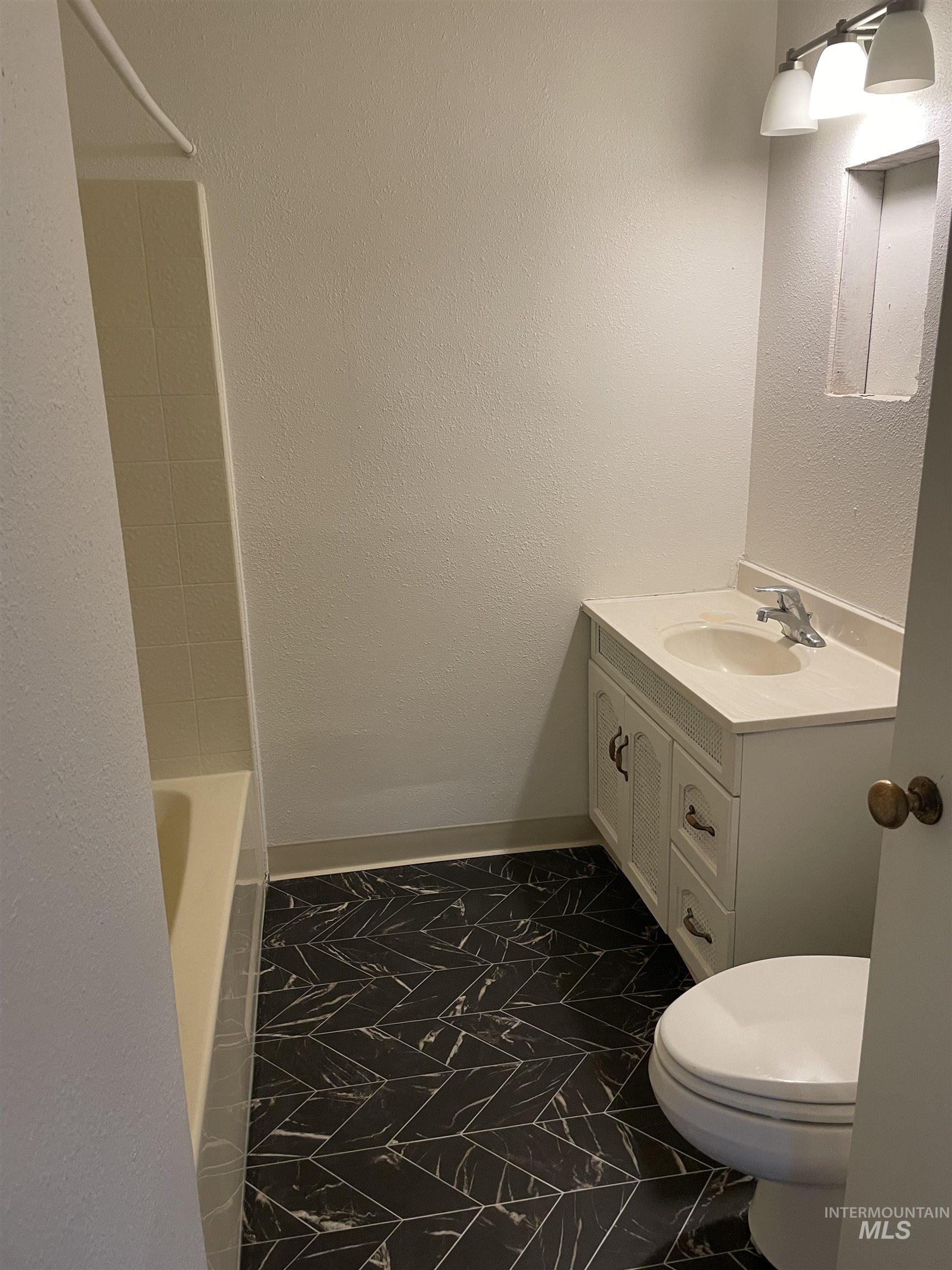 3311 W Cherry Property Photo 12