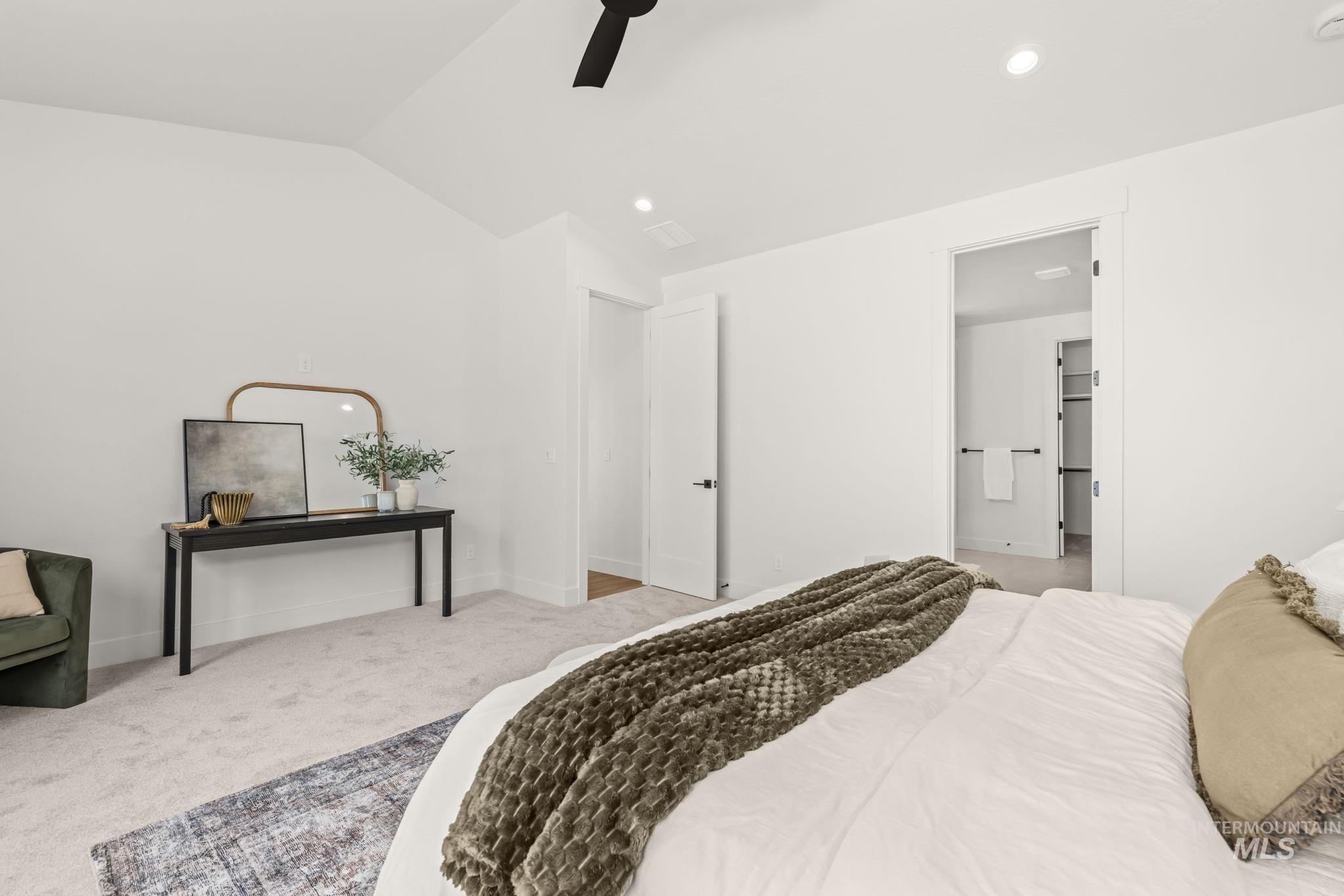 468 W Millstone St Property Photo 17