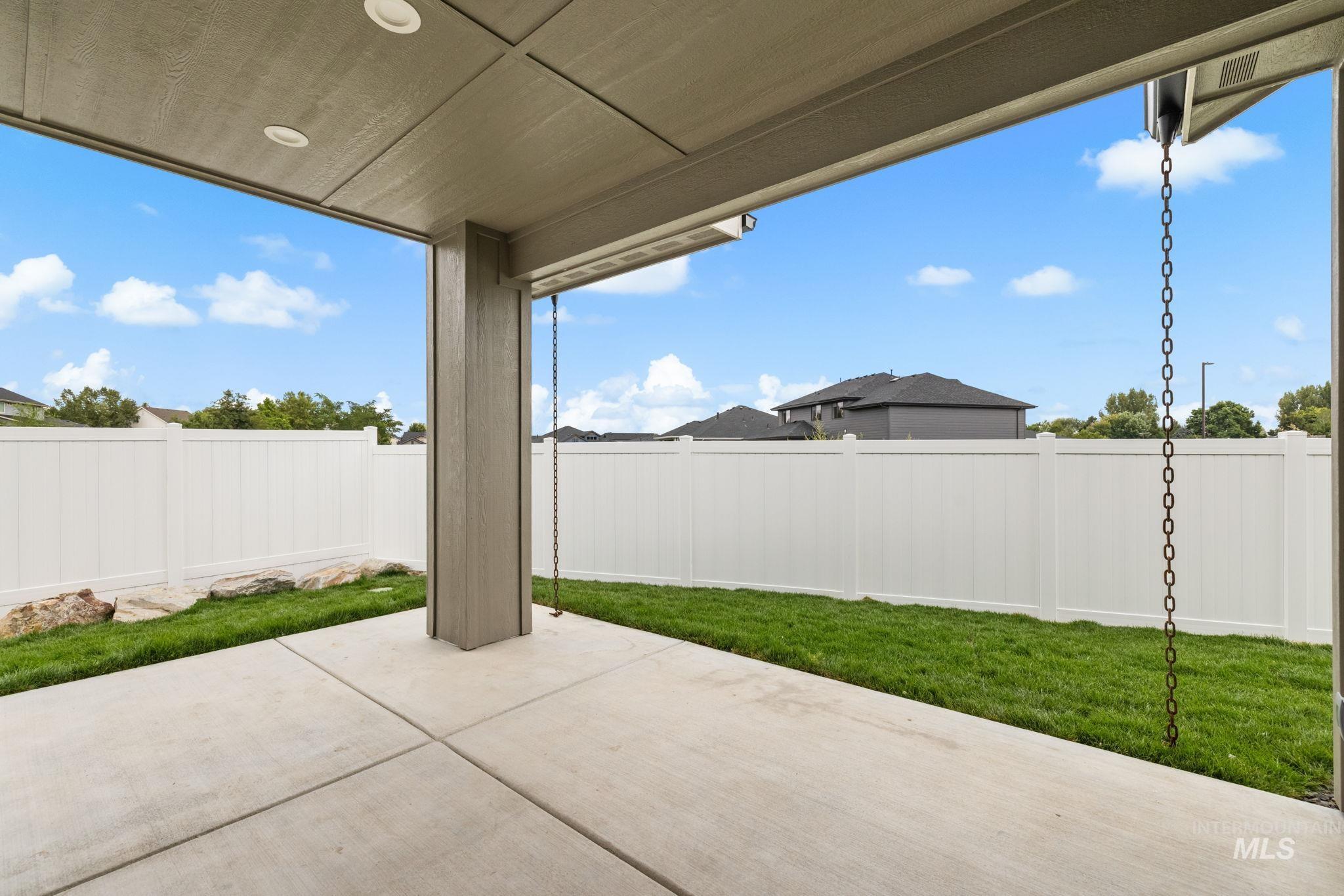468 W Millstone St Property Photo 32