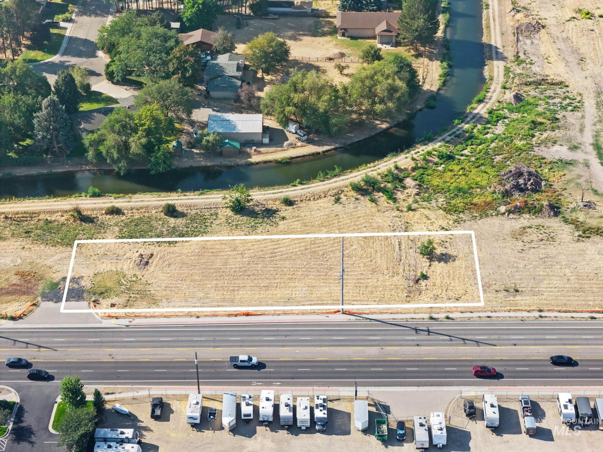 12451 W Overland Rd. Property Photo 4
