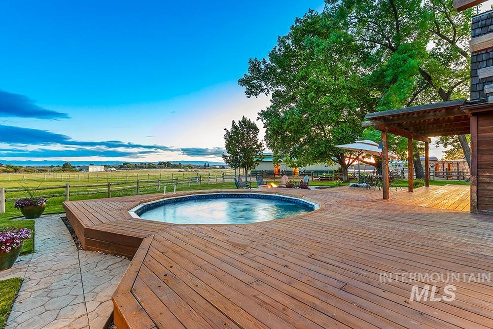 999 N Cow Horse Dr Property Photo 31