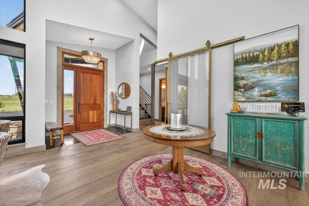 14036 Hideaway Court Property Photo 4